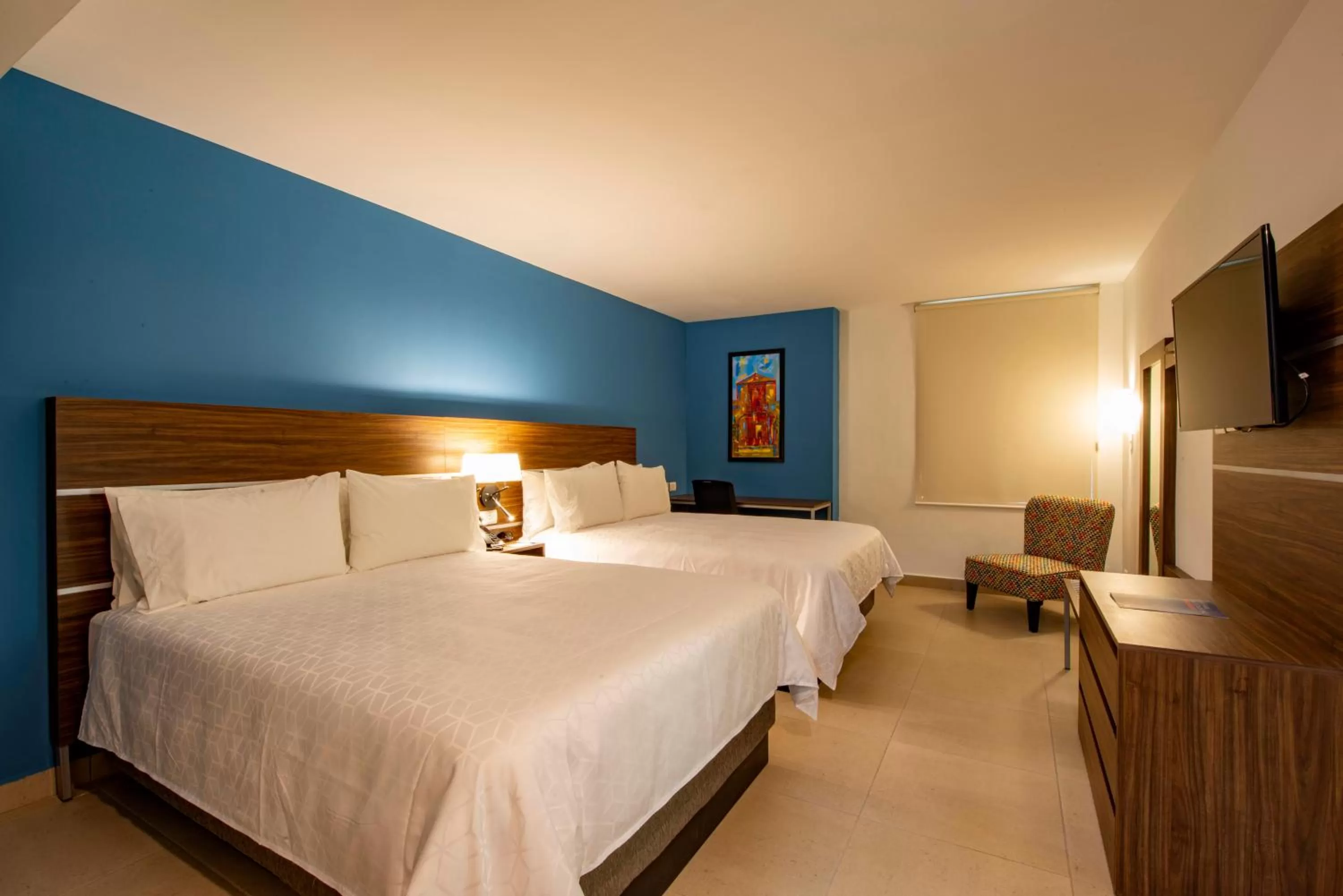 Standard Queen Room with Two Queen Beds - Smoking in Holiday Inn Express Merida Centro by IHG