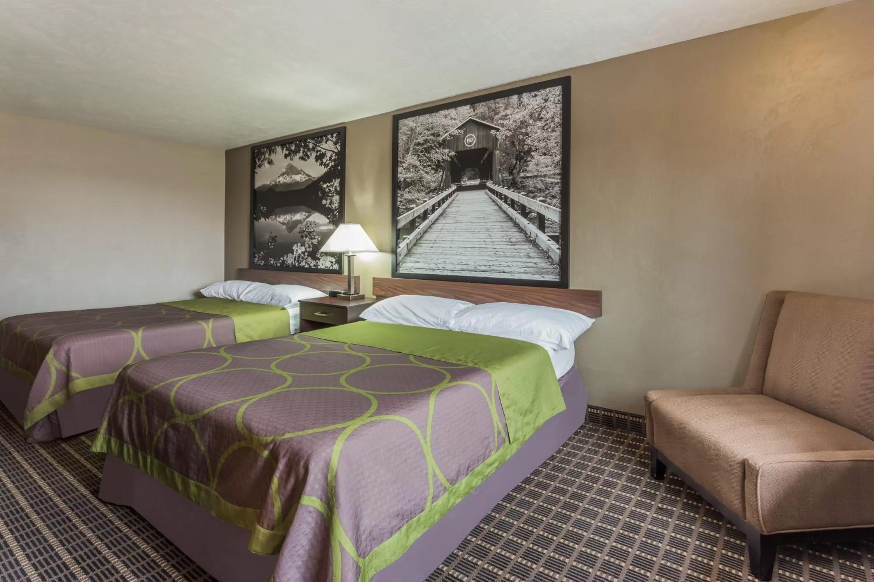 Queen Room with Two Queen Beds - Non-Smoking in Super 8 by Wyndham Corvallis