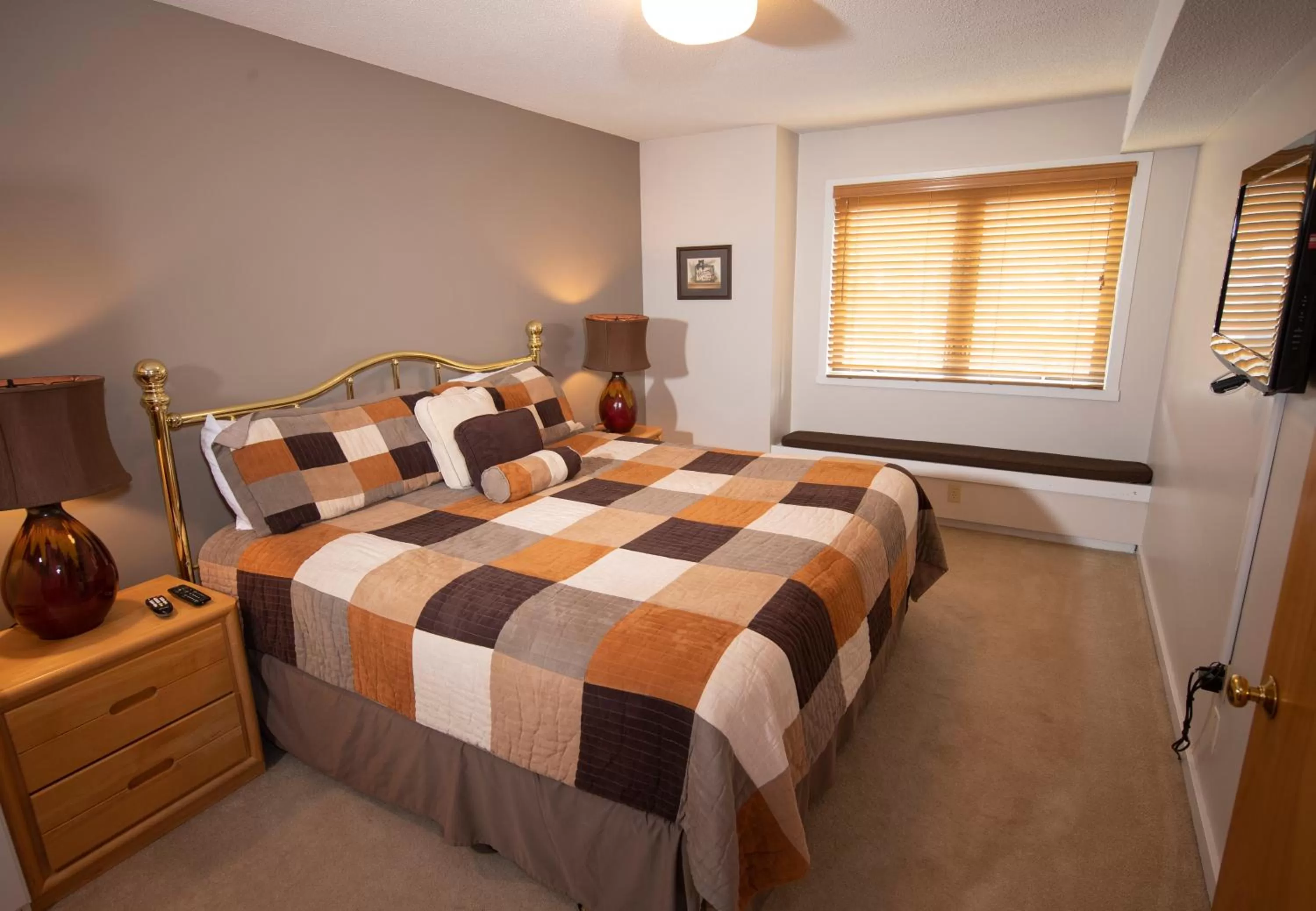 One-Bedroom Apartment in Mountain Lodge at Okemo, A Vail Resorts Property