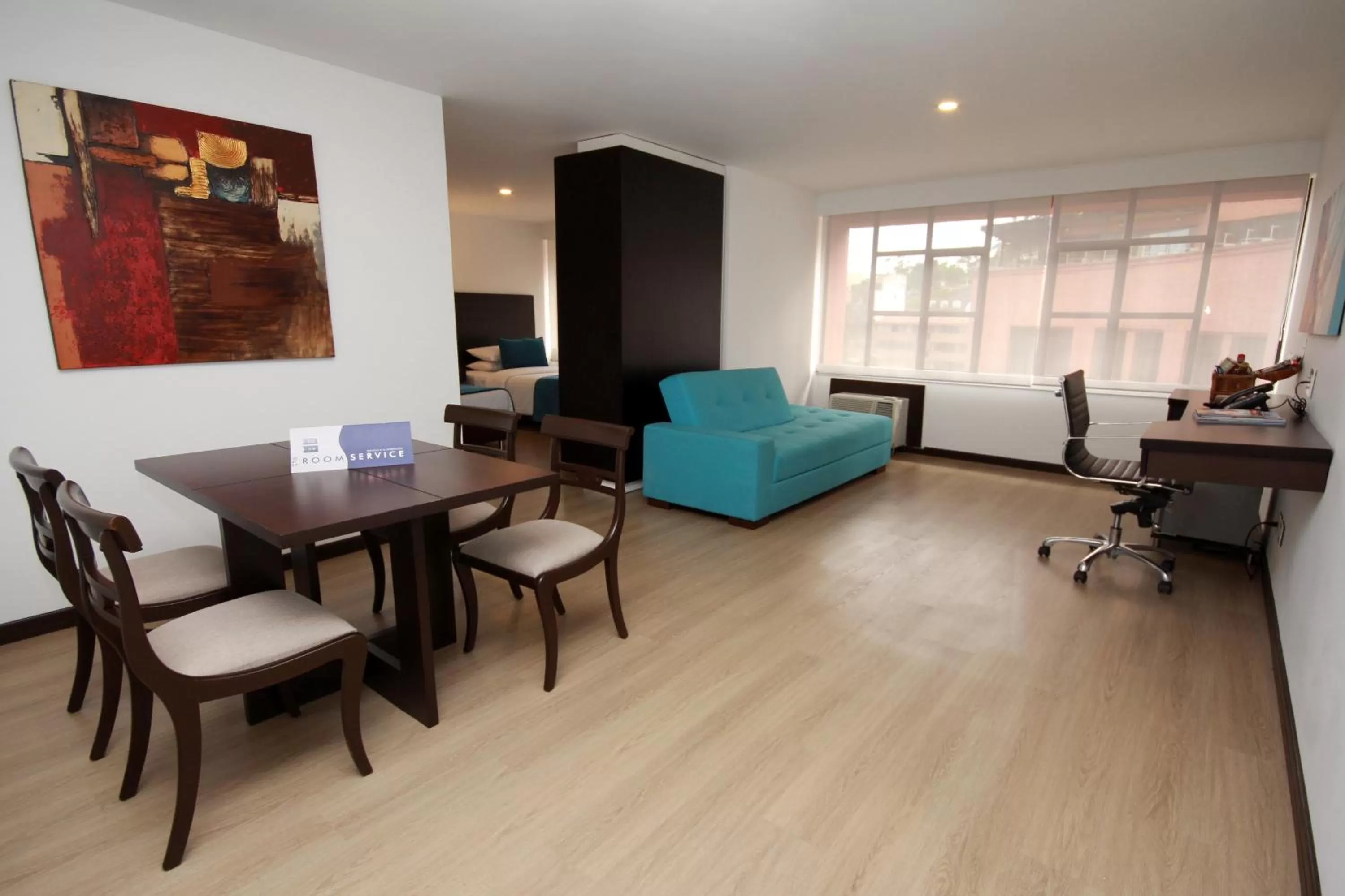 Standard Triple Room in Hotel Dann Cali