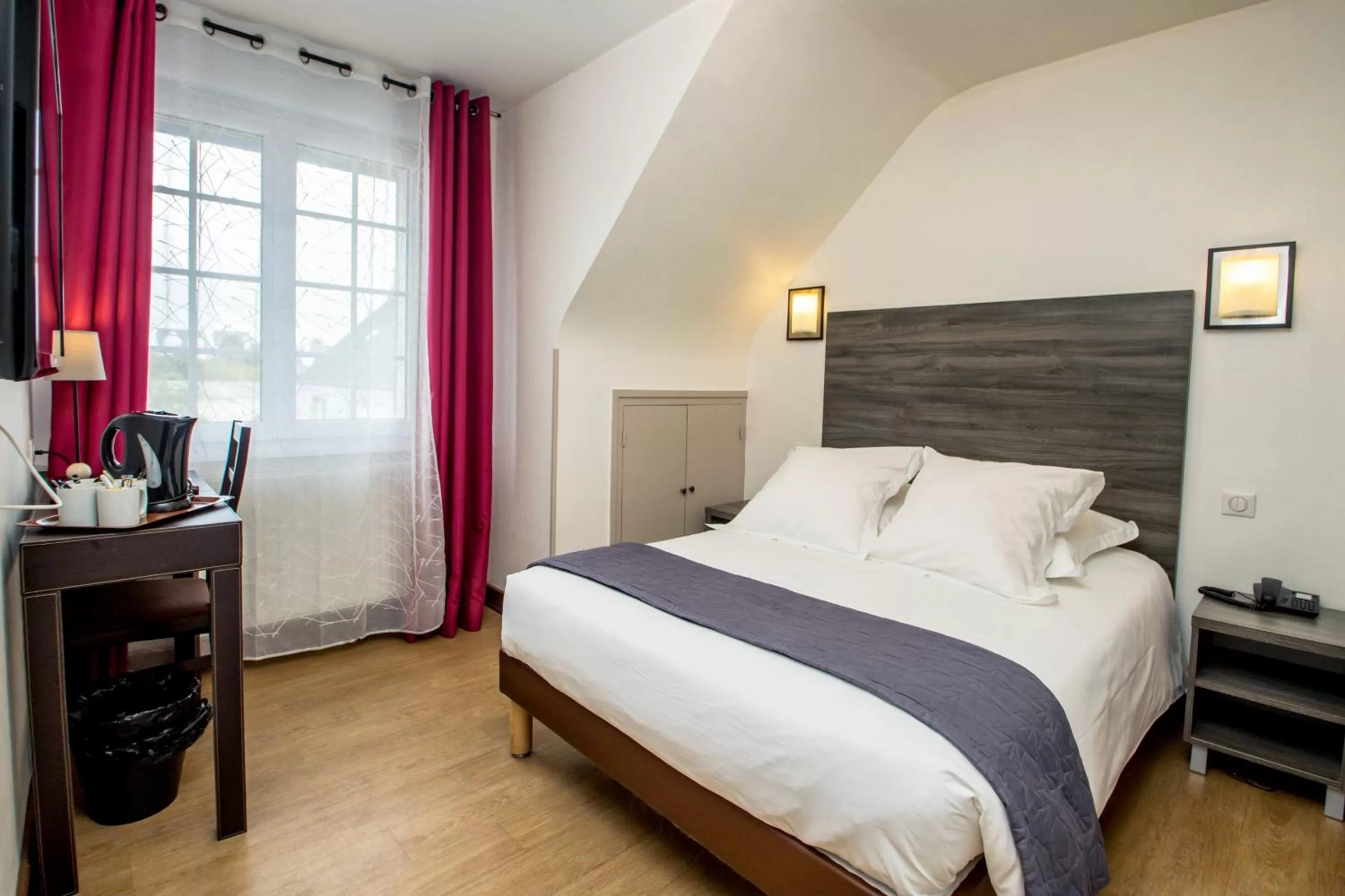 Family Suite in The Originals Boutique, Hôtel de La Baie de Morlaix