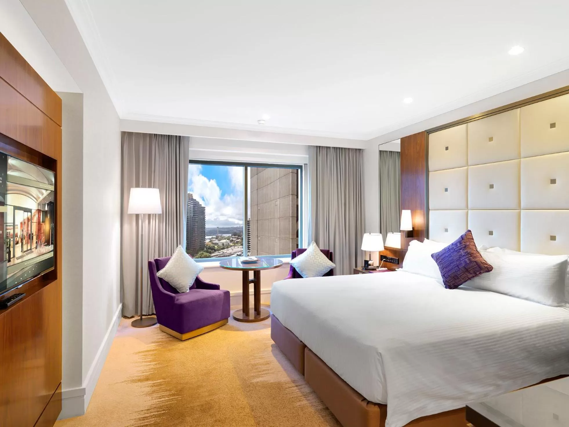 Deluxe King Room in Amora Hotel Jamison Sydney