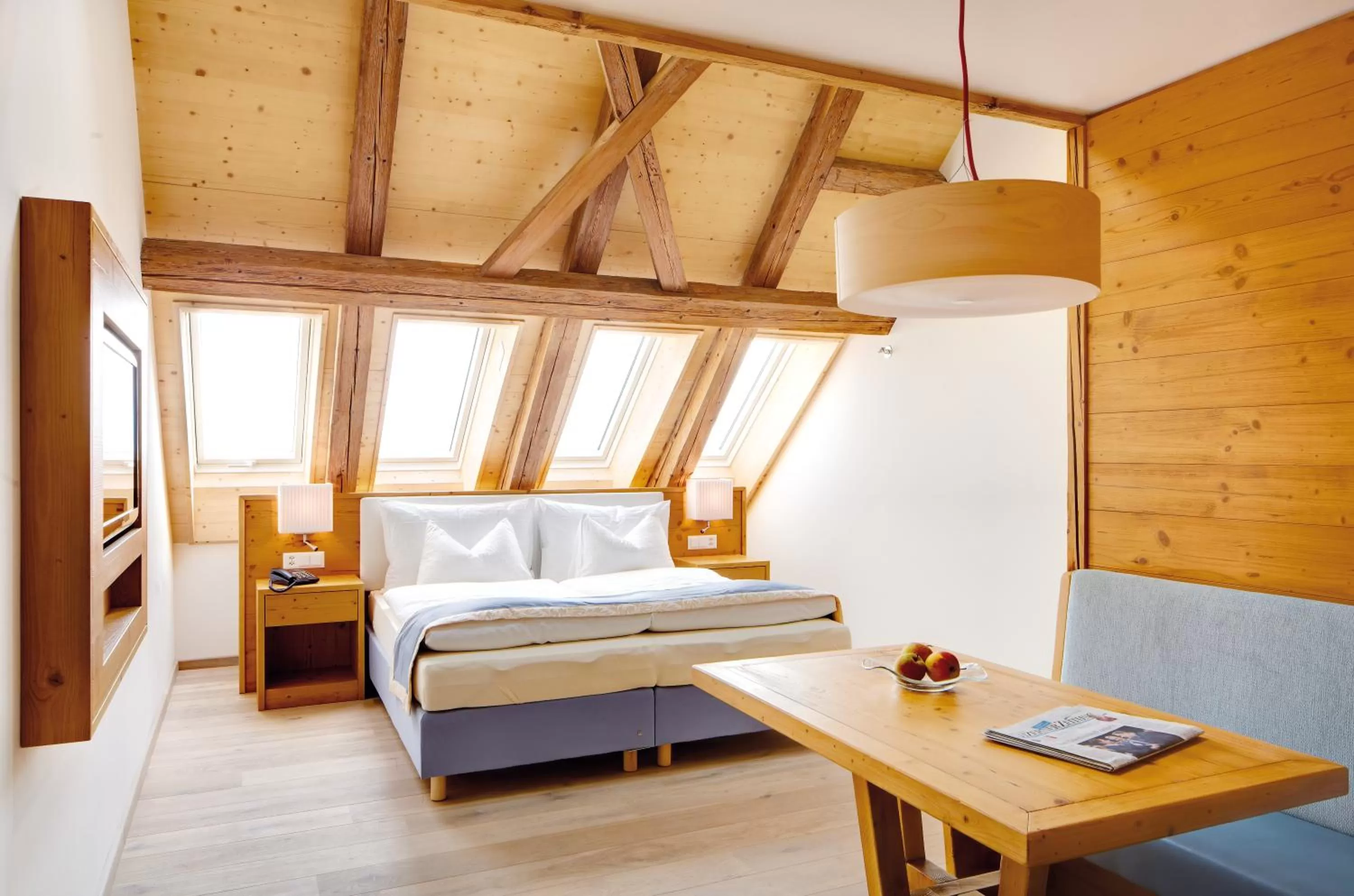 Standard Double Suite in Hotel Friedheim Weggis