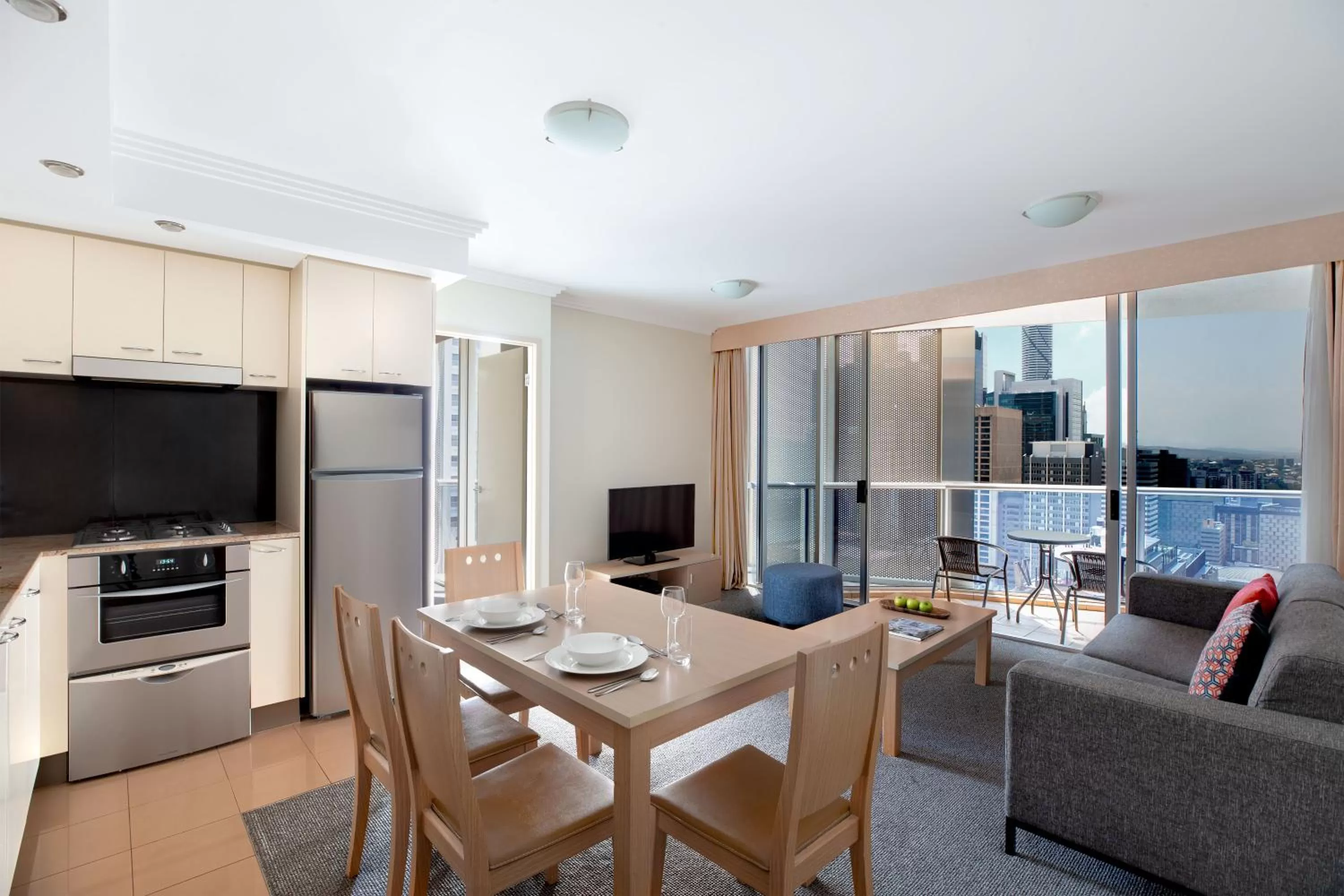 1 Bedroom Executive in Mantra on Mary