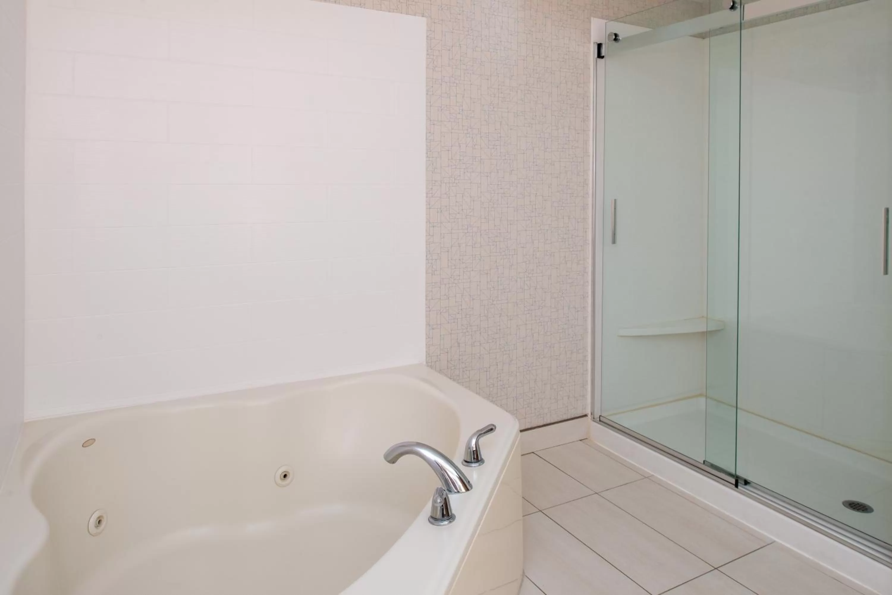 One-Bedroom King Suite - Non-Smoking in Holiday Inn Express Hotel & Suites Gunnison, an IHG Hotel