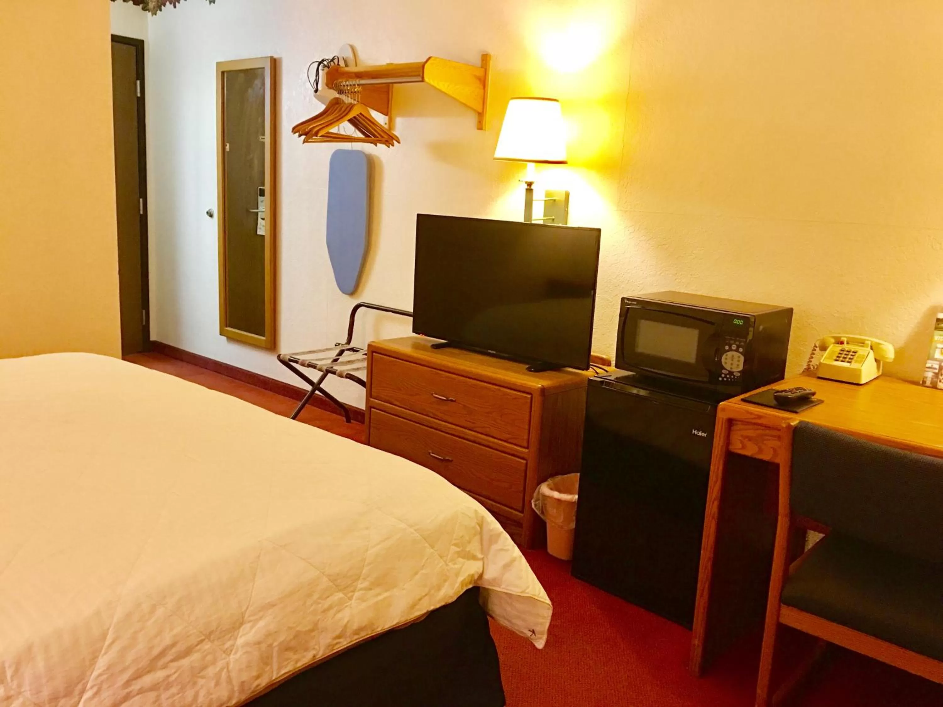 King Room in Select Inn Breckenridge