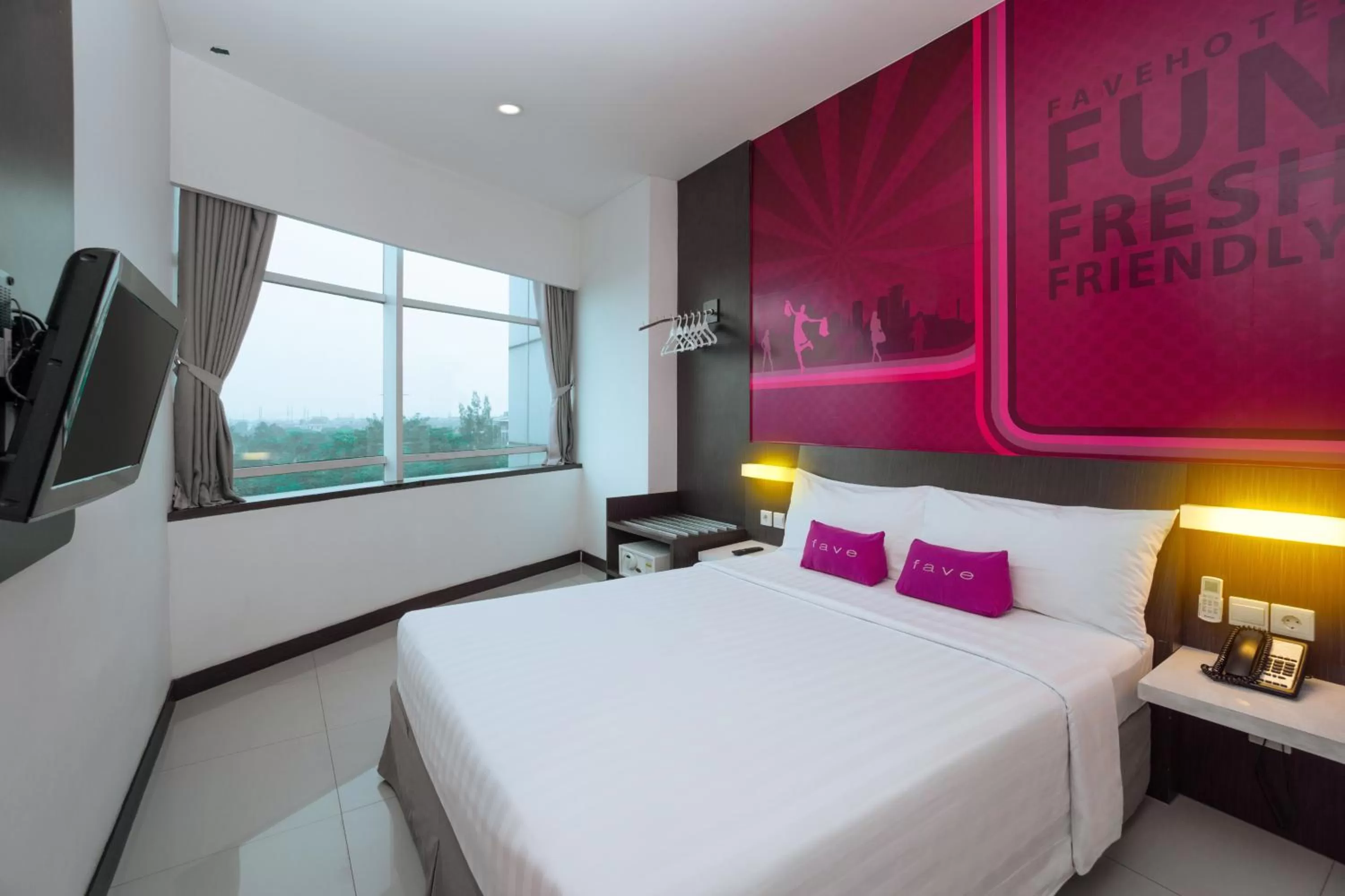 Deluxe Room in favehotel Pluit Junction