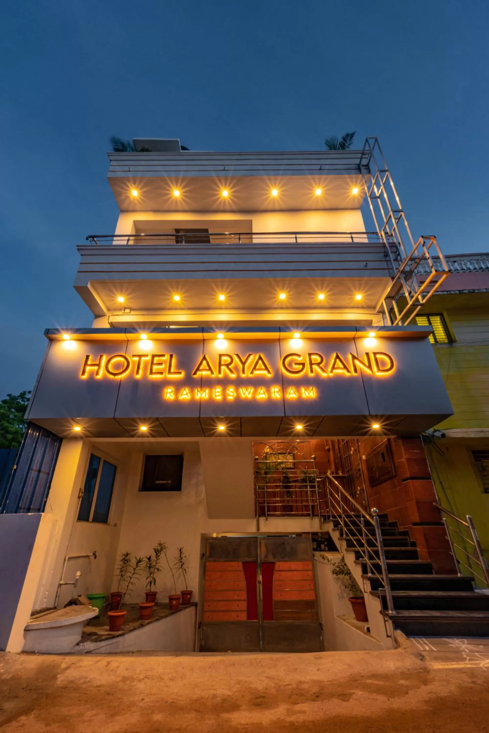 Hotel Arya Grand Rameswaram by Nimalan