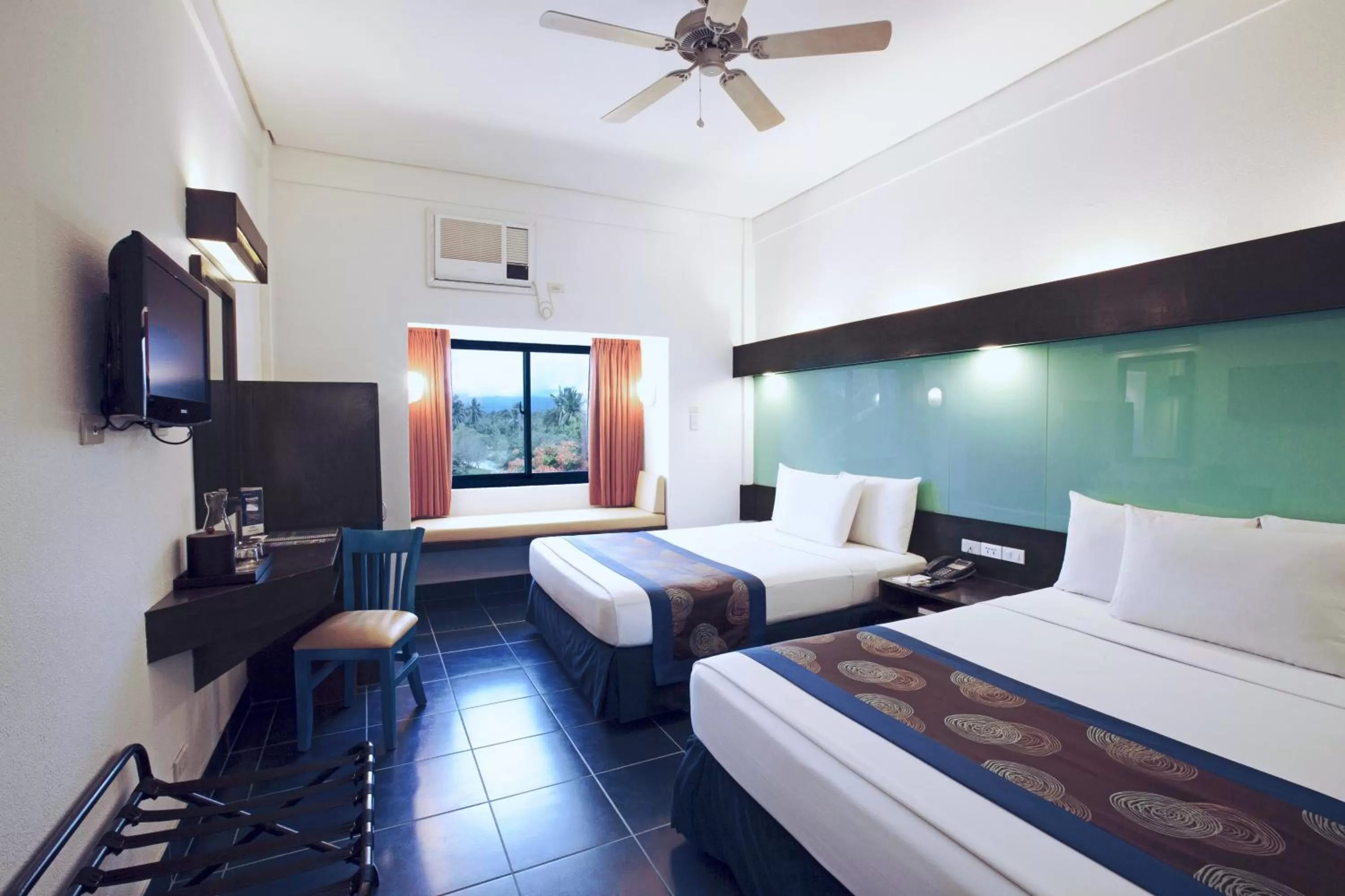 2 Queen Beds Room - Garden View  in Microtel by Wyndham Puerto Princesa