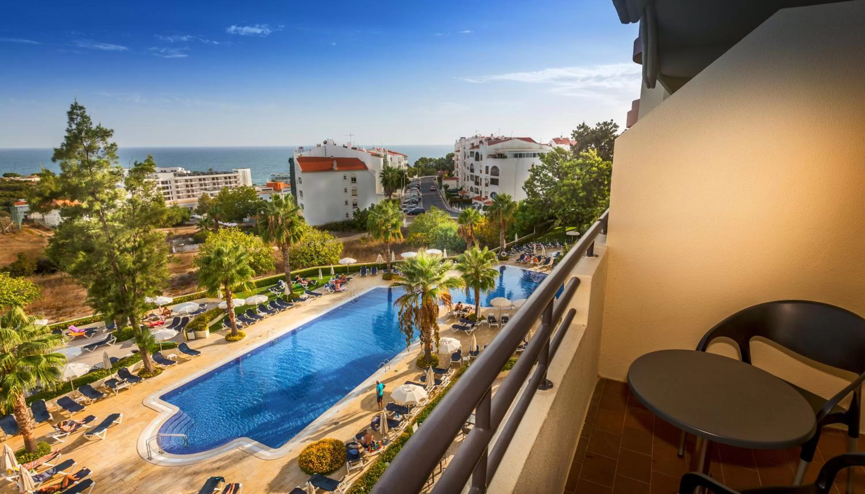 Single Room with Pool View in Vila Gale Cerro Alagoa