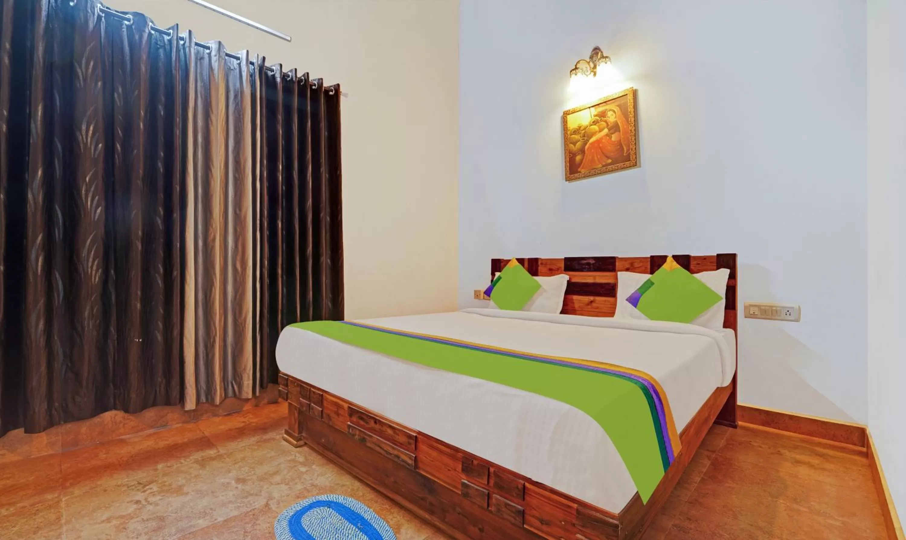 Deluxe Double Room - single occupancy in Treebo Alaka Rester Homestay