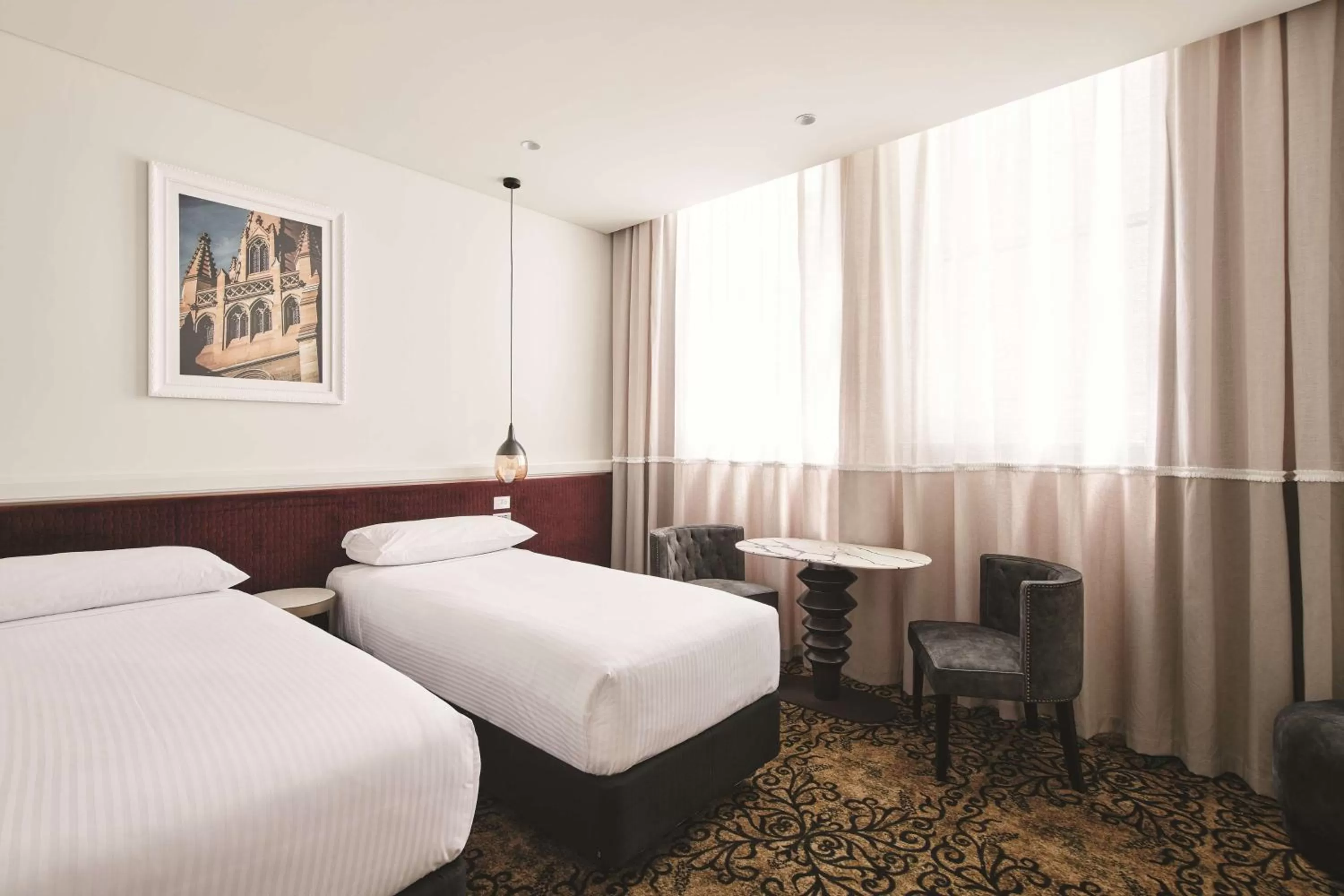 Perkins Premier King/Twin Room in Rendezvous Hotel Melbourne