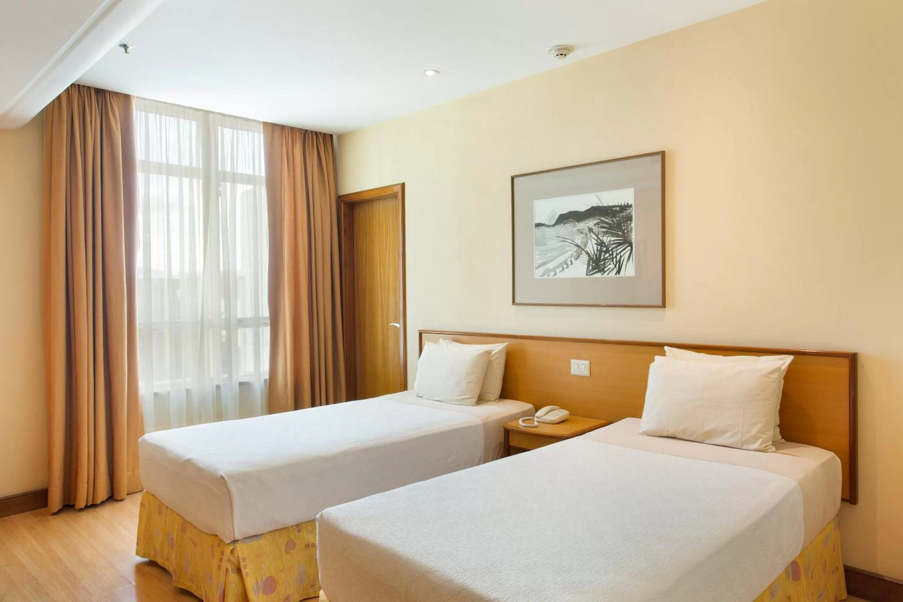 Standard Twin Room - single occupancy in Windsor Asturias Hotel