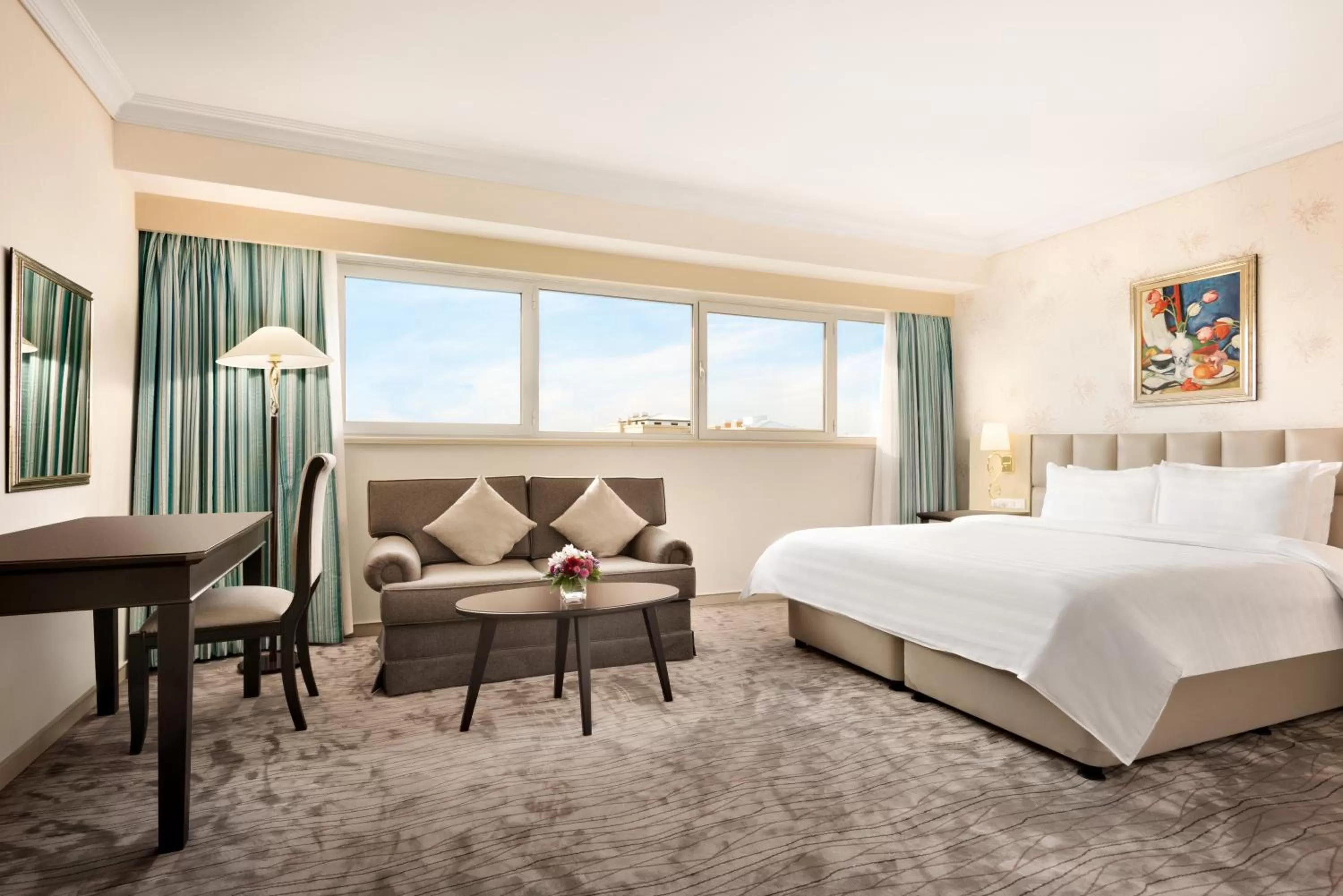 Deluxe King Room in Wyndham Tashkent