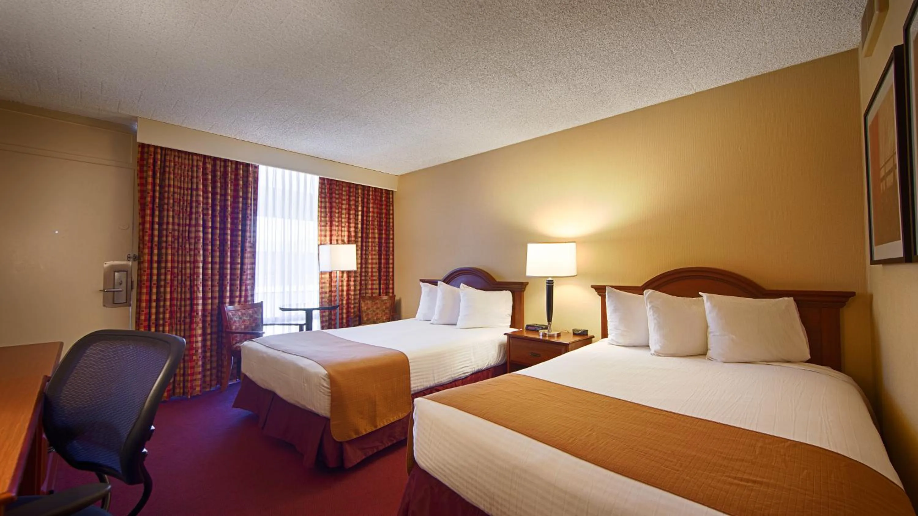 Double Room with Two Double Beds - Non-Smoking in West Gate Inn Nyack