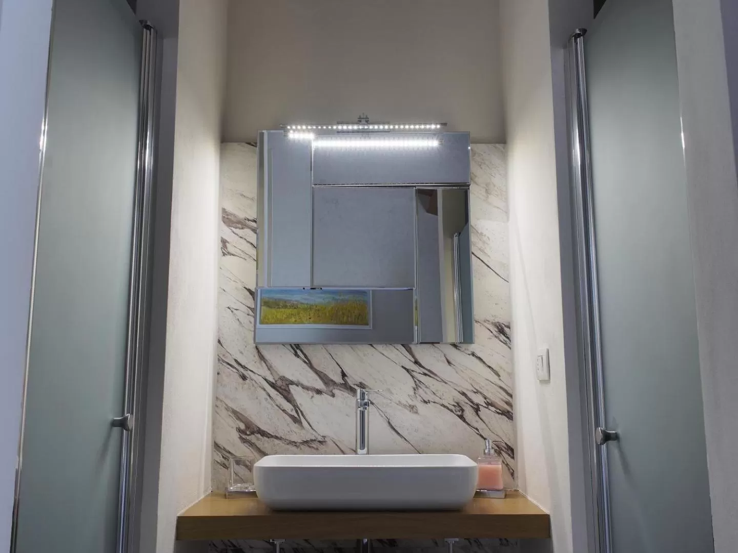 Deluxe King Room in La Foresteria di Golden Grapes