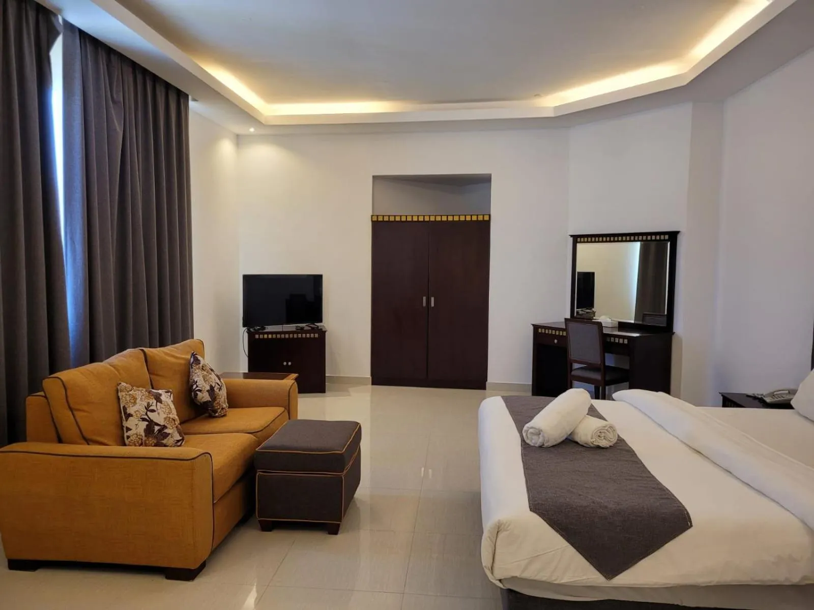 Junior Suite - single occupancy in Beach Resort Salalah