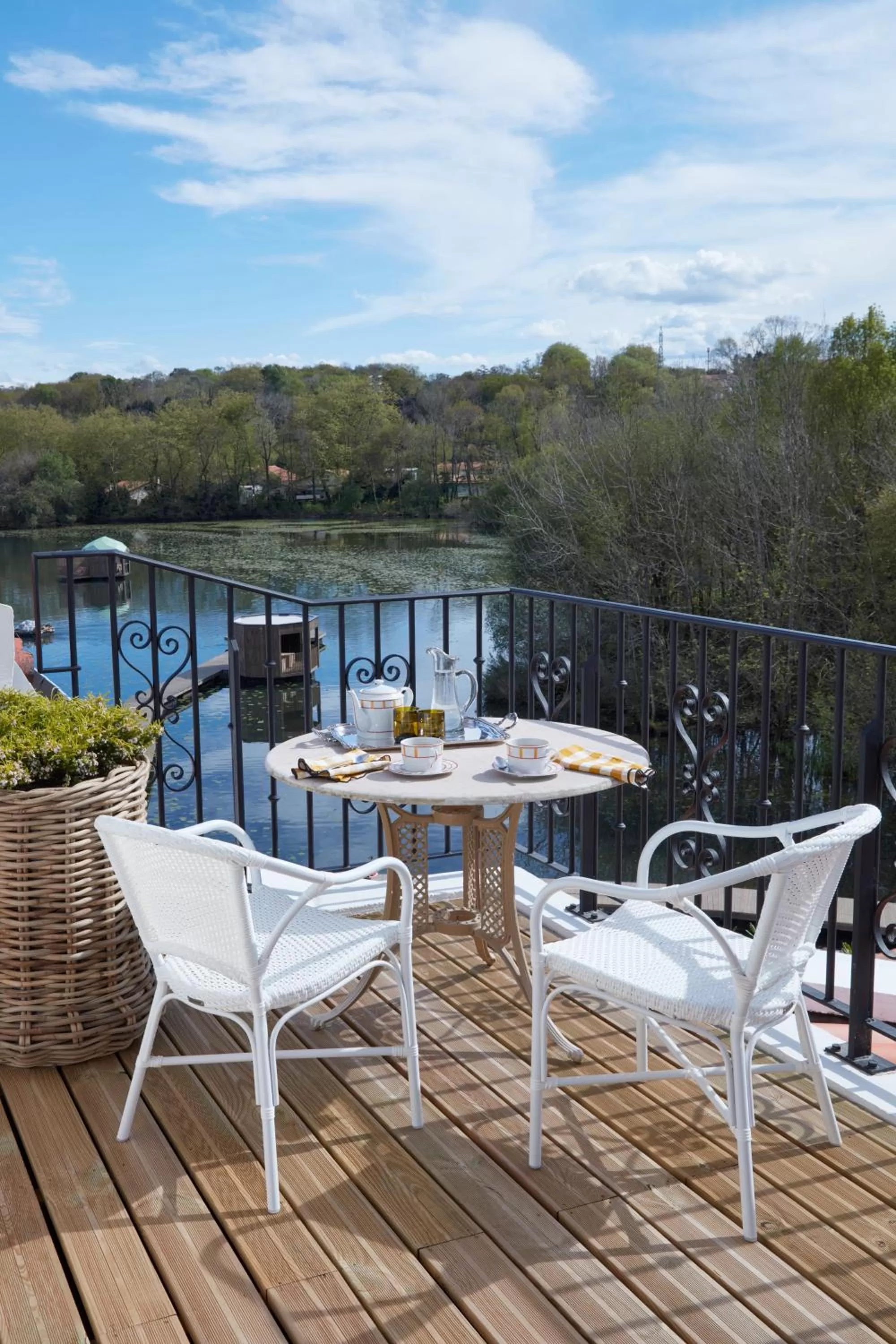 Suite in Brindos, Lac & Château - Relais & Châteaux - Anglet Biarritz