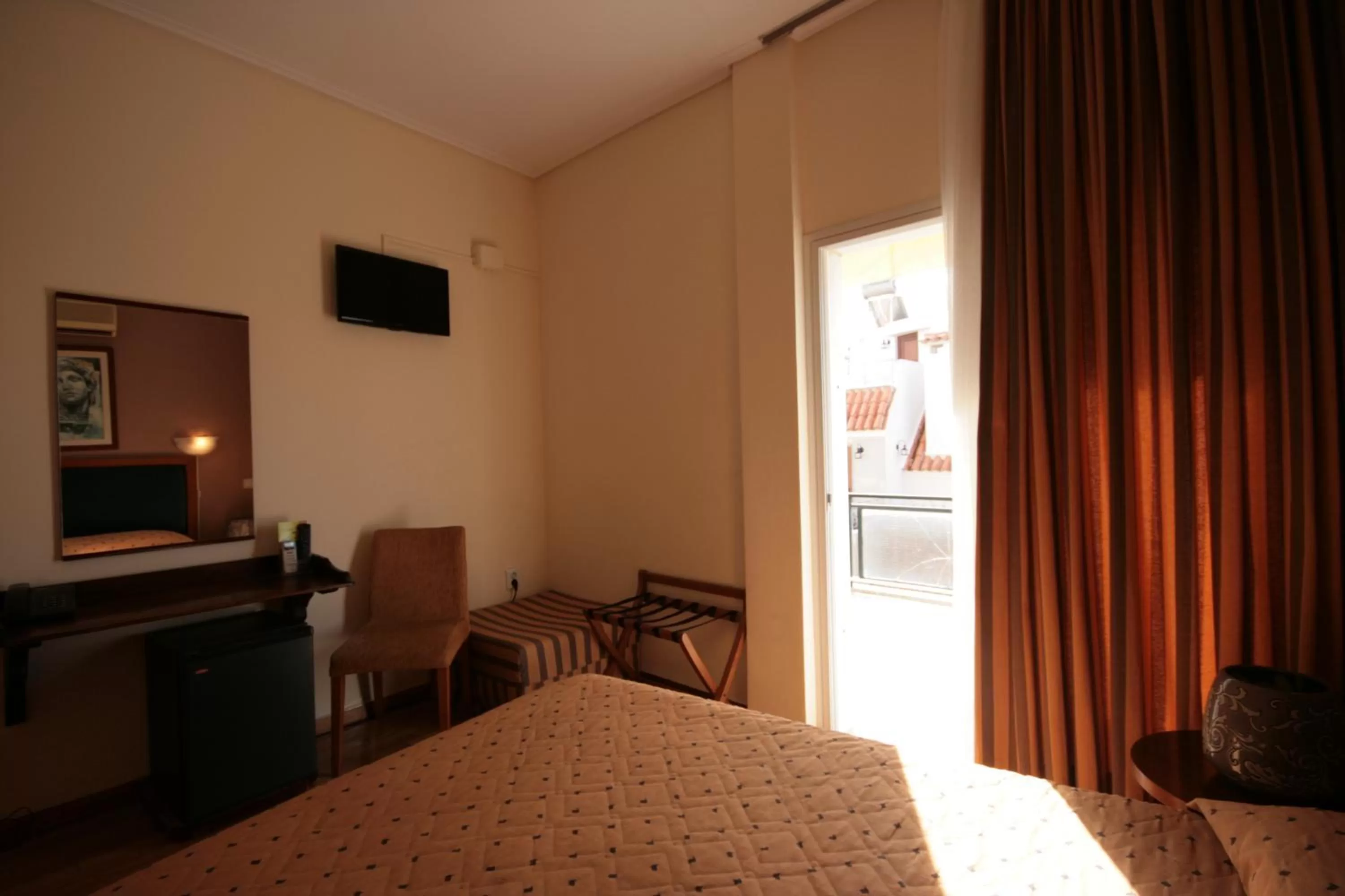 Family Room in Adams Hotel