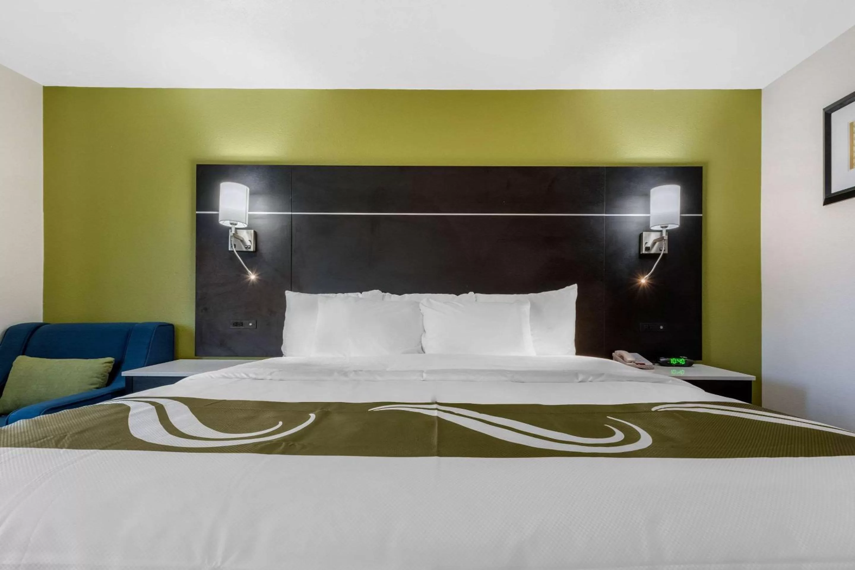 King Room - Accessible/Non-Smoking in Quality Inn