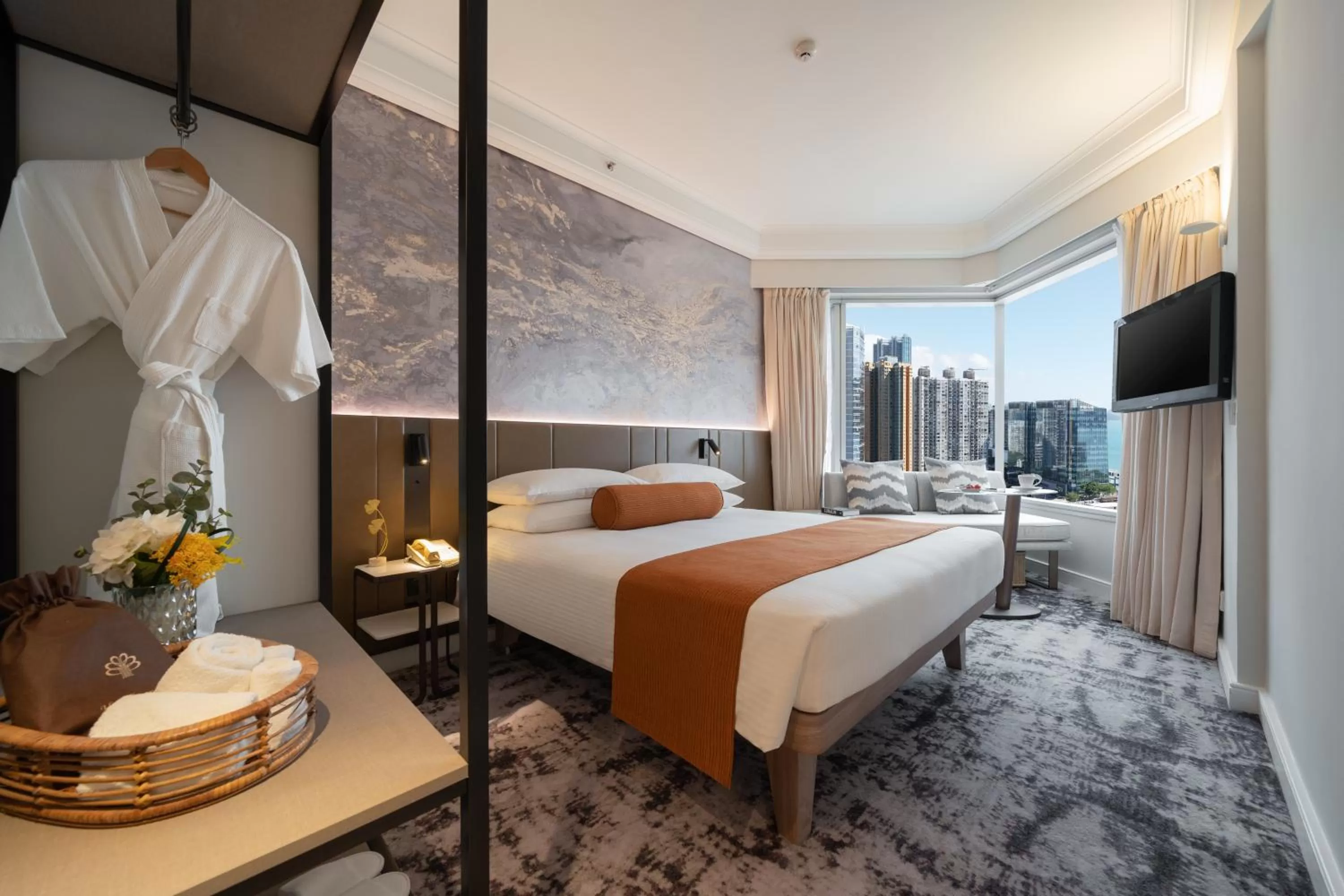 Premier Room in Harbour Plaza Metropolis