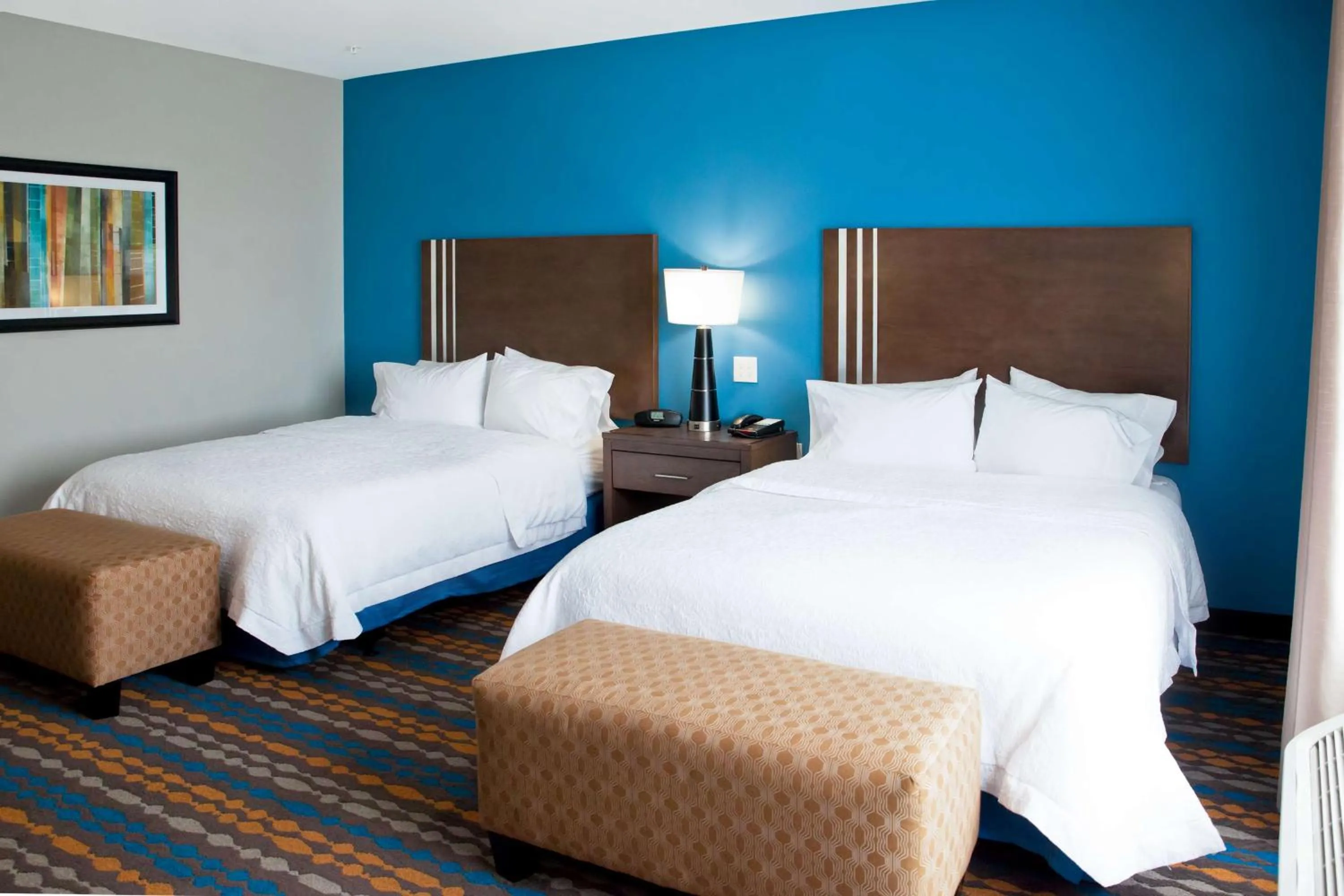 Queen Room with Two Queen Beds - Mobility Access/Non-Smoking in Hampton Inn Kenedy