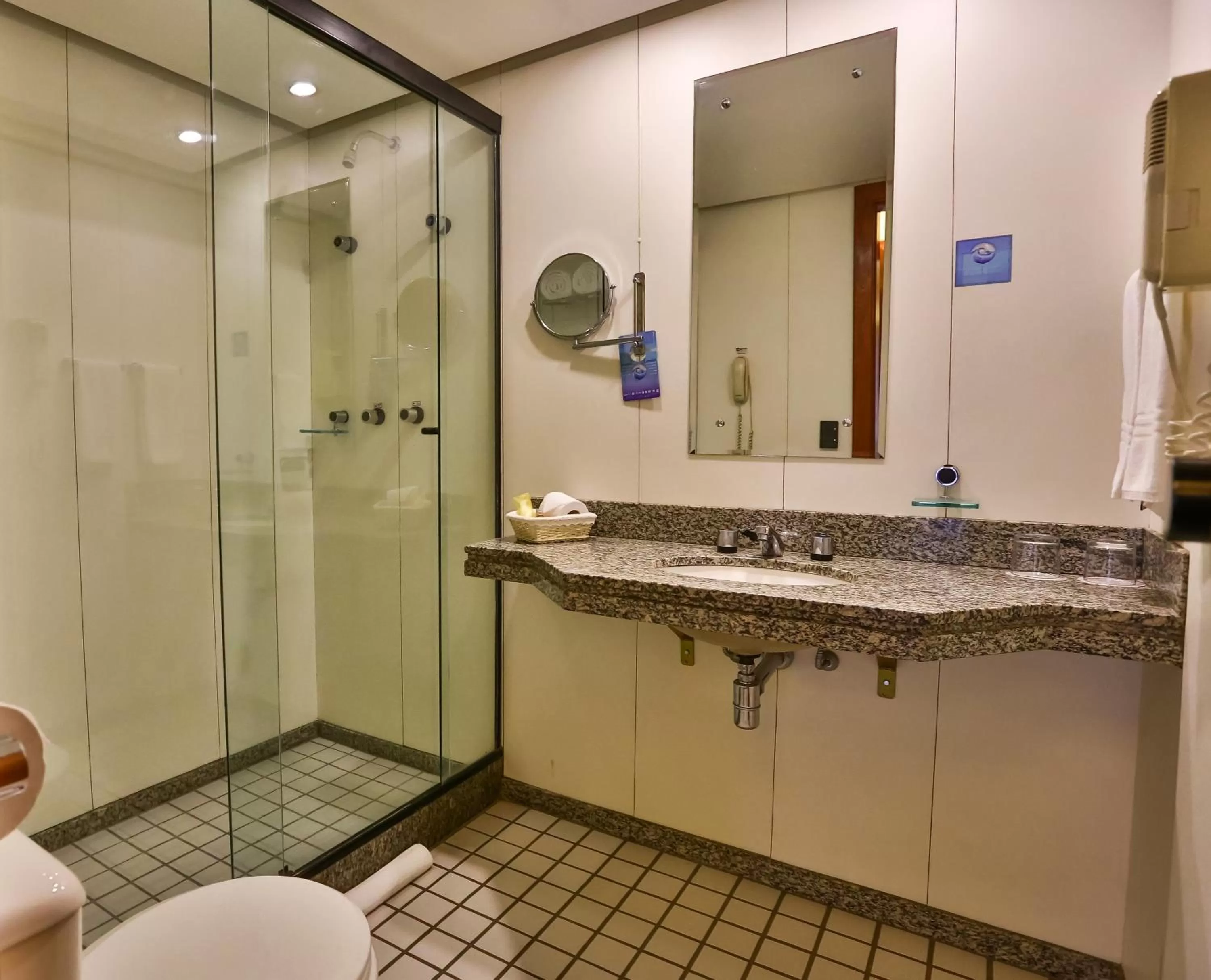 Superior Suite - single occupancy in Metropolitan Hotel Brasília