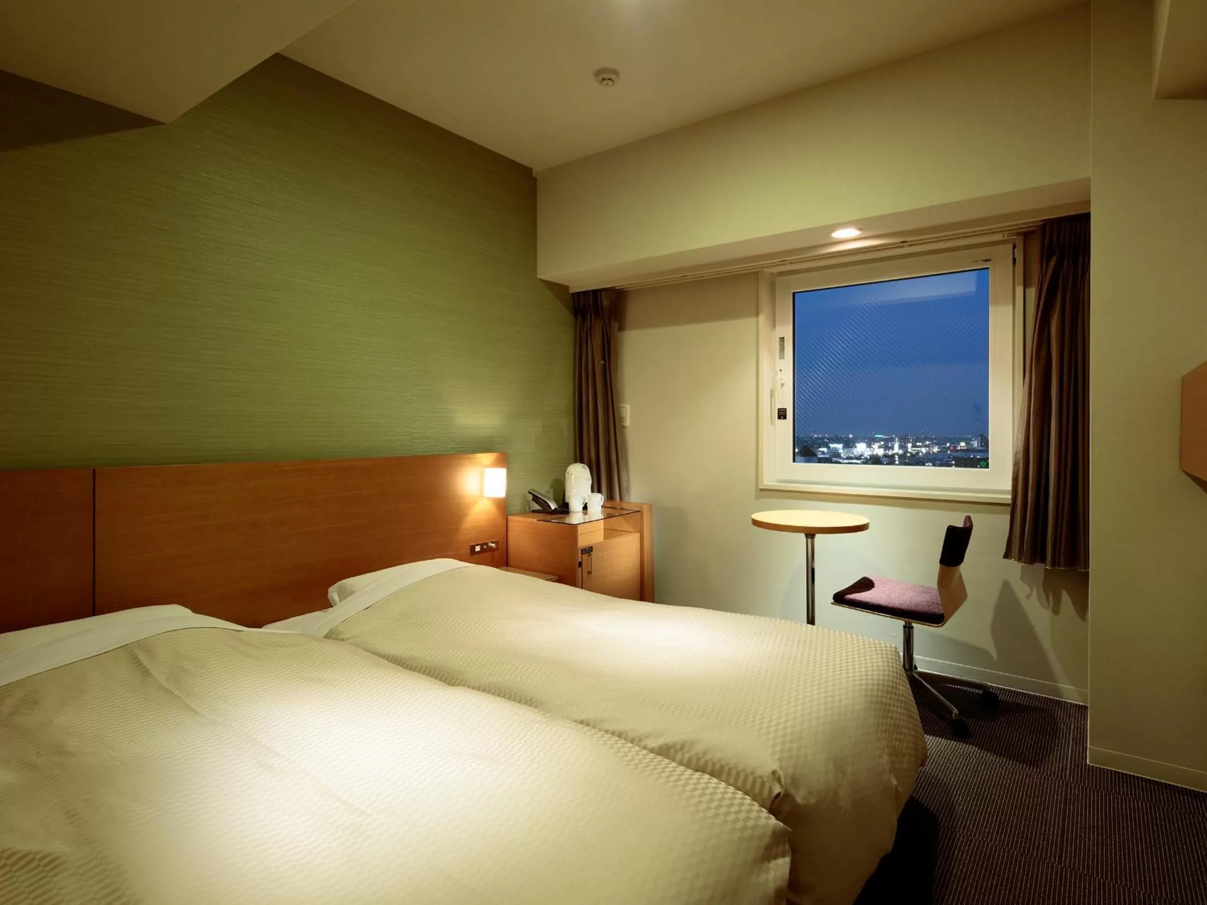 Standard Twin Room - single occupancy - Non-Smoking in Candeo Hotels Handa