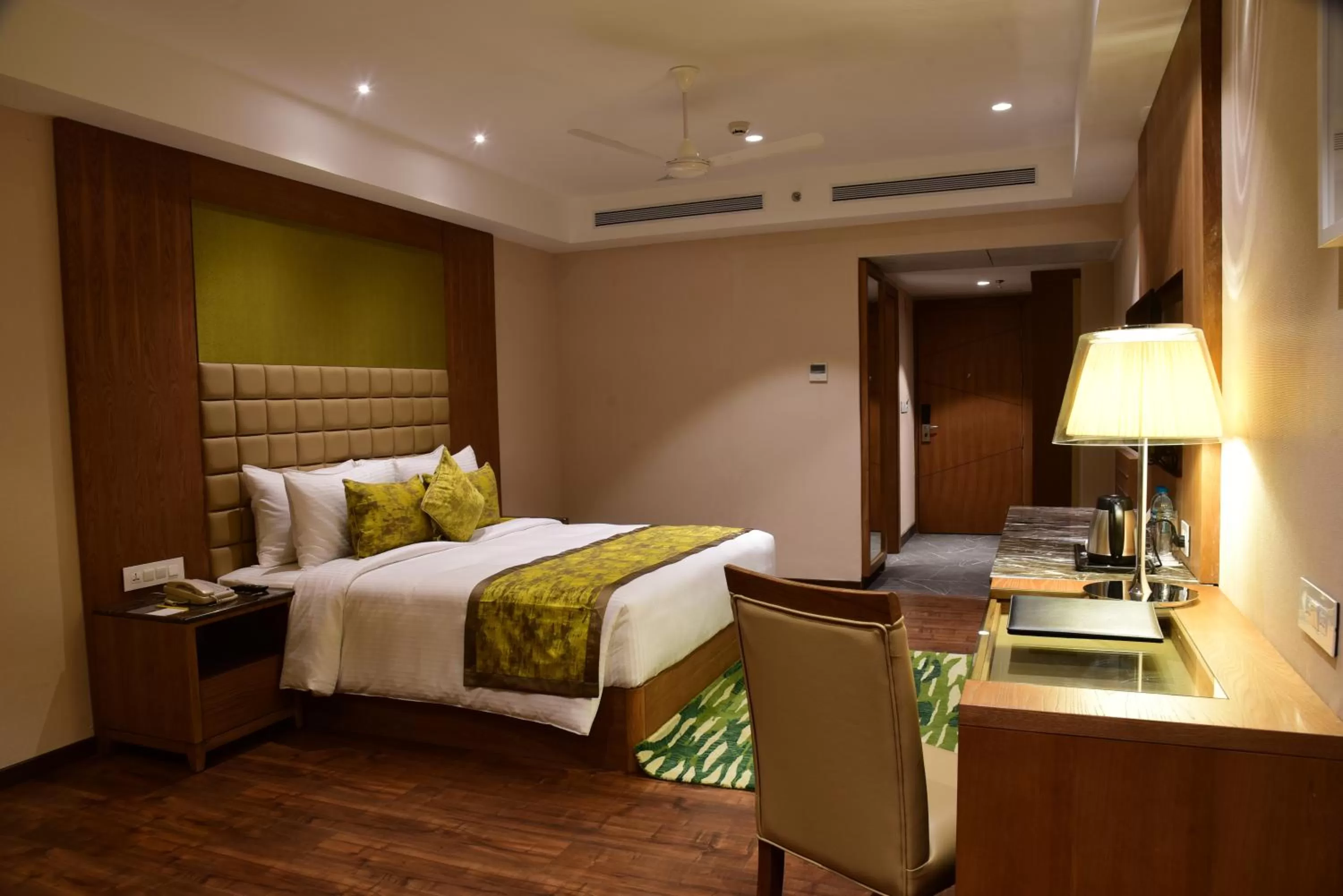 Business Room City View  - single occupancy in Lemon Tree Hotel Siliguri