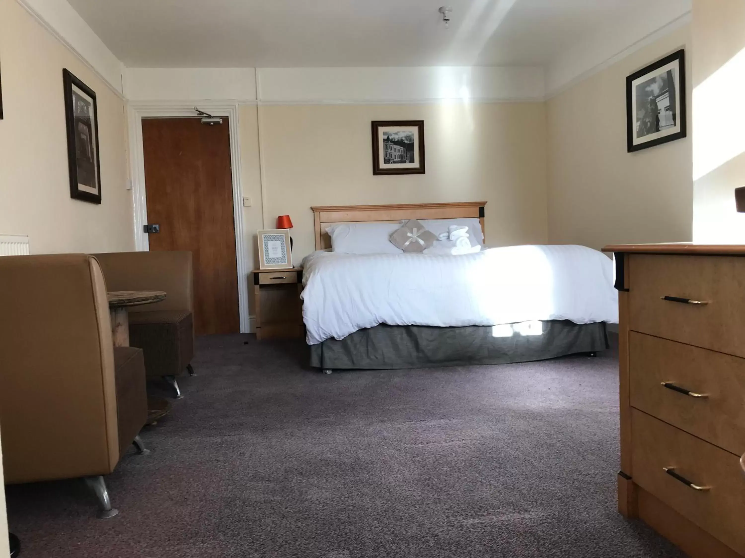 The Crafty Cow The Crafty Cow