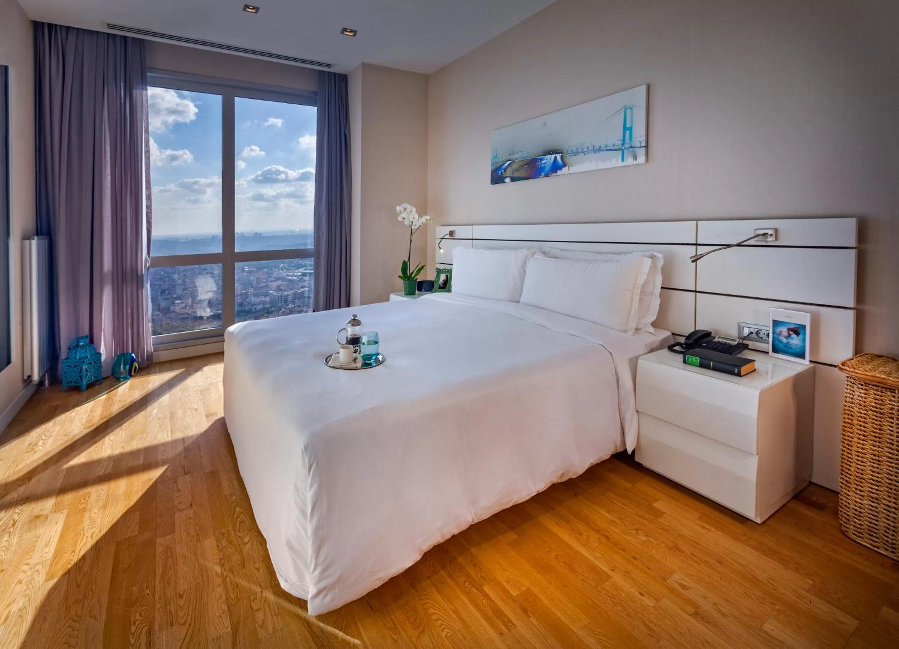 Deluxe Two-Bedroom Apartment with Sea View in Fraser Place Anthill Istanbul