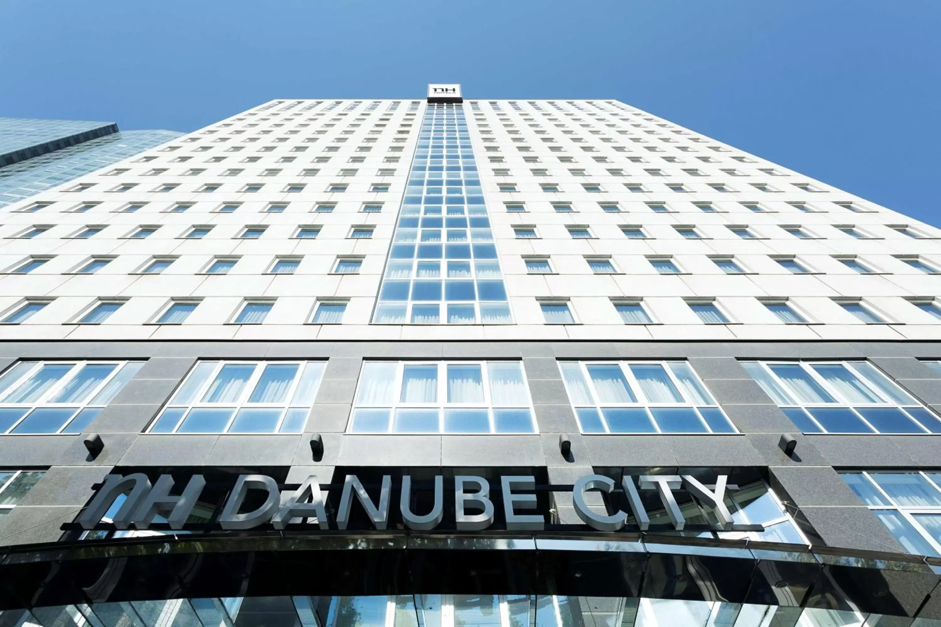 NH Danube City NH Danube City