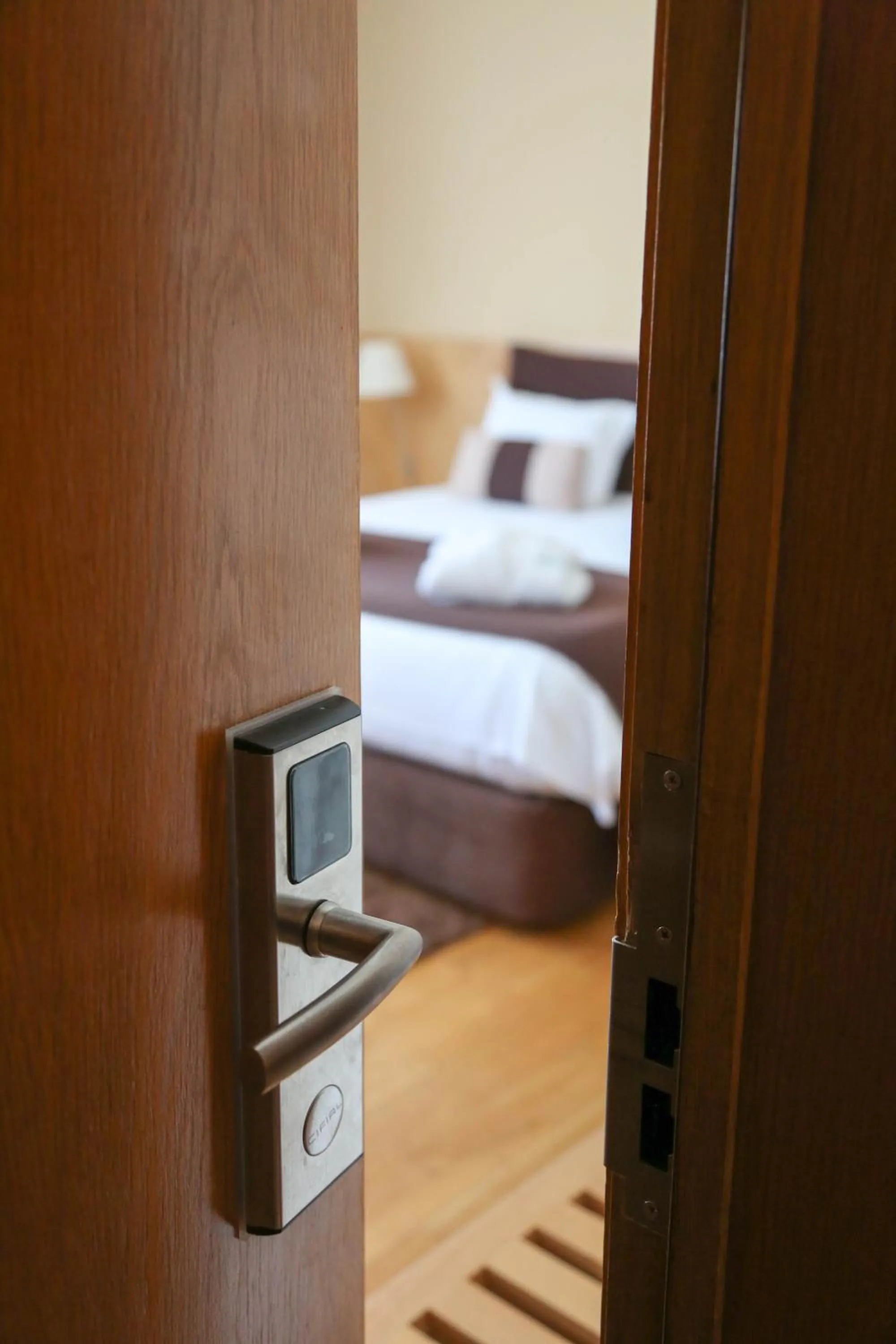 Superior Twin Room in INATEL Caparica