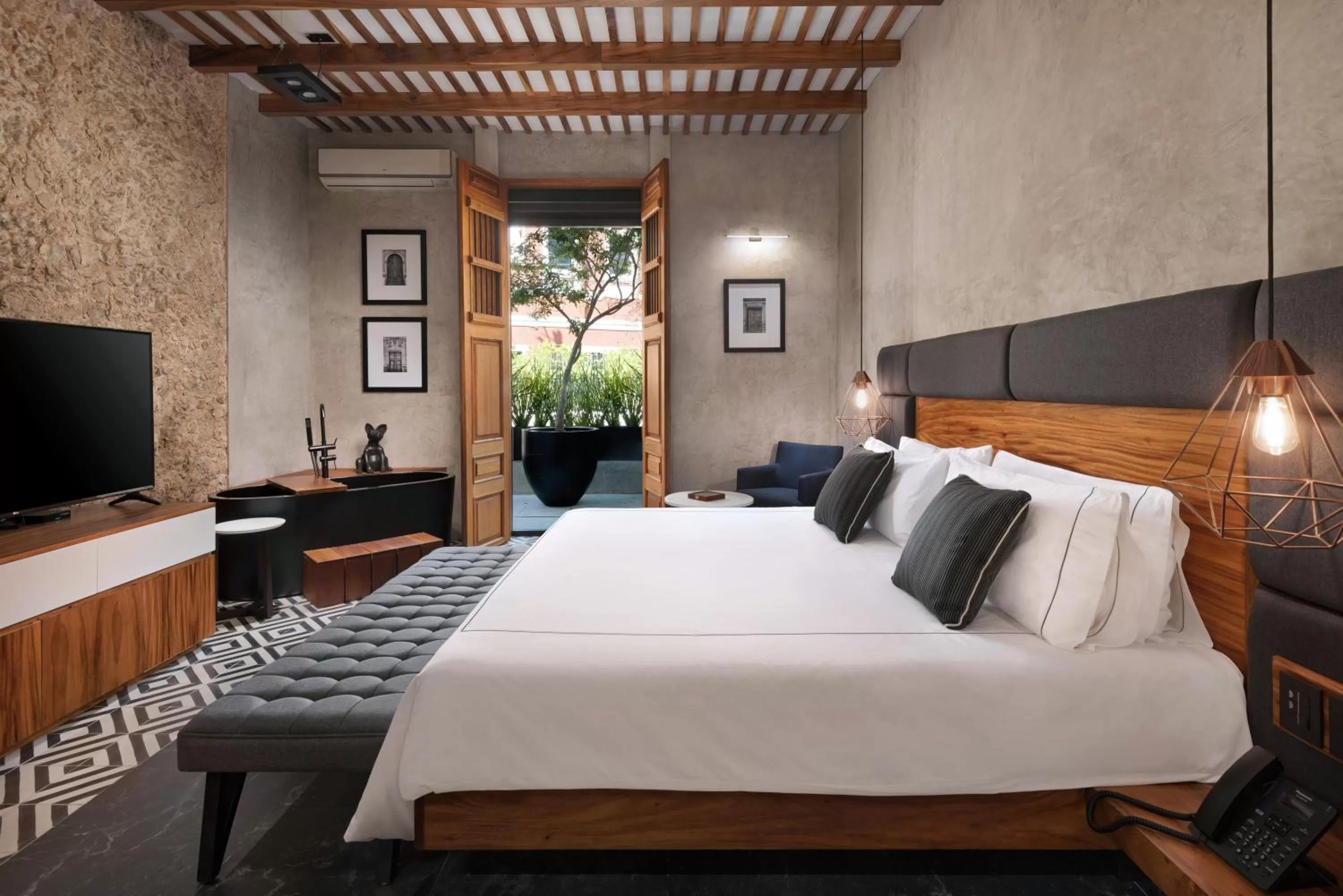 Deluxe in Diez Diez Collection