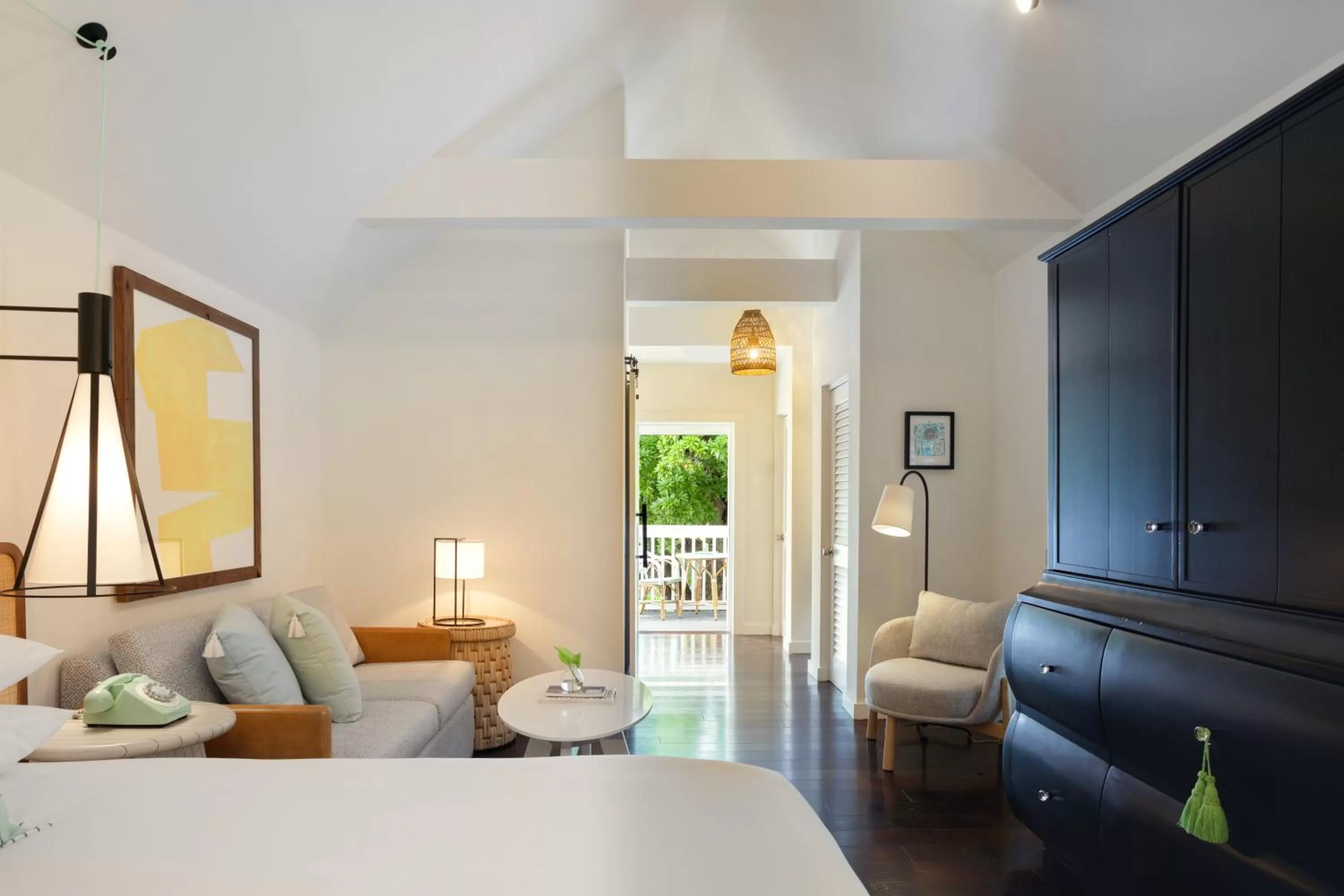Premium King Room with Patio in Winslow's Bungalows - Key West Historic Inns