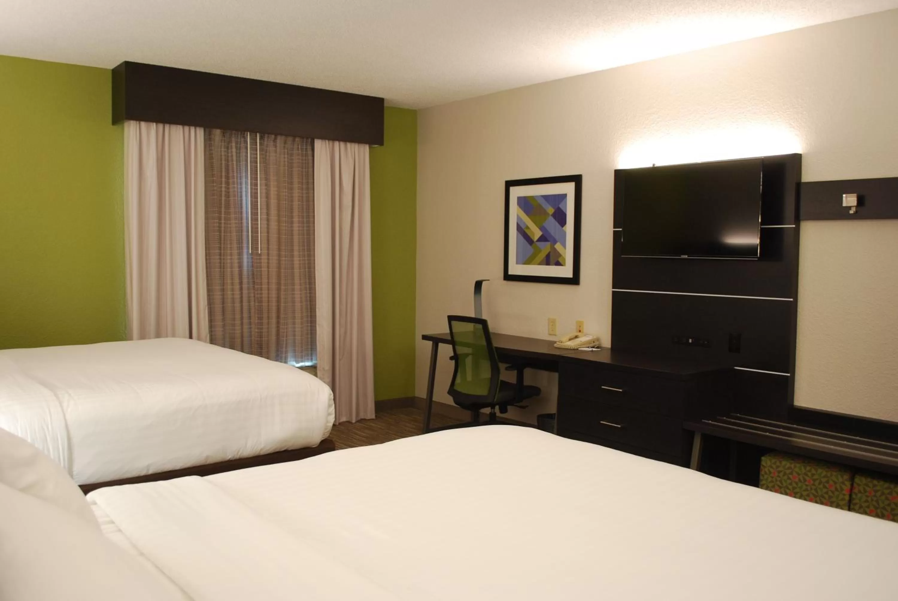 Holiday Inn Express Hotel & Suites Kingsport-Meadowview I-26 by IHG