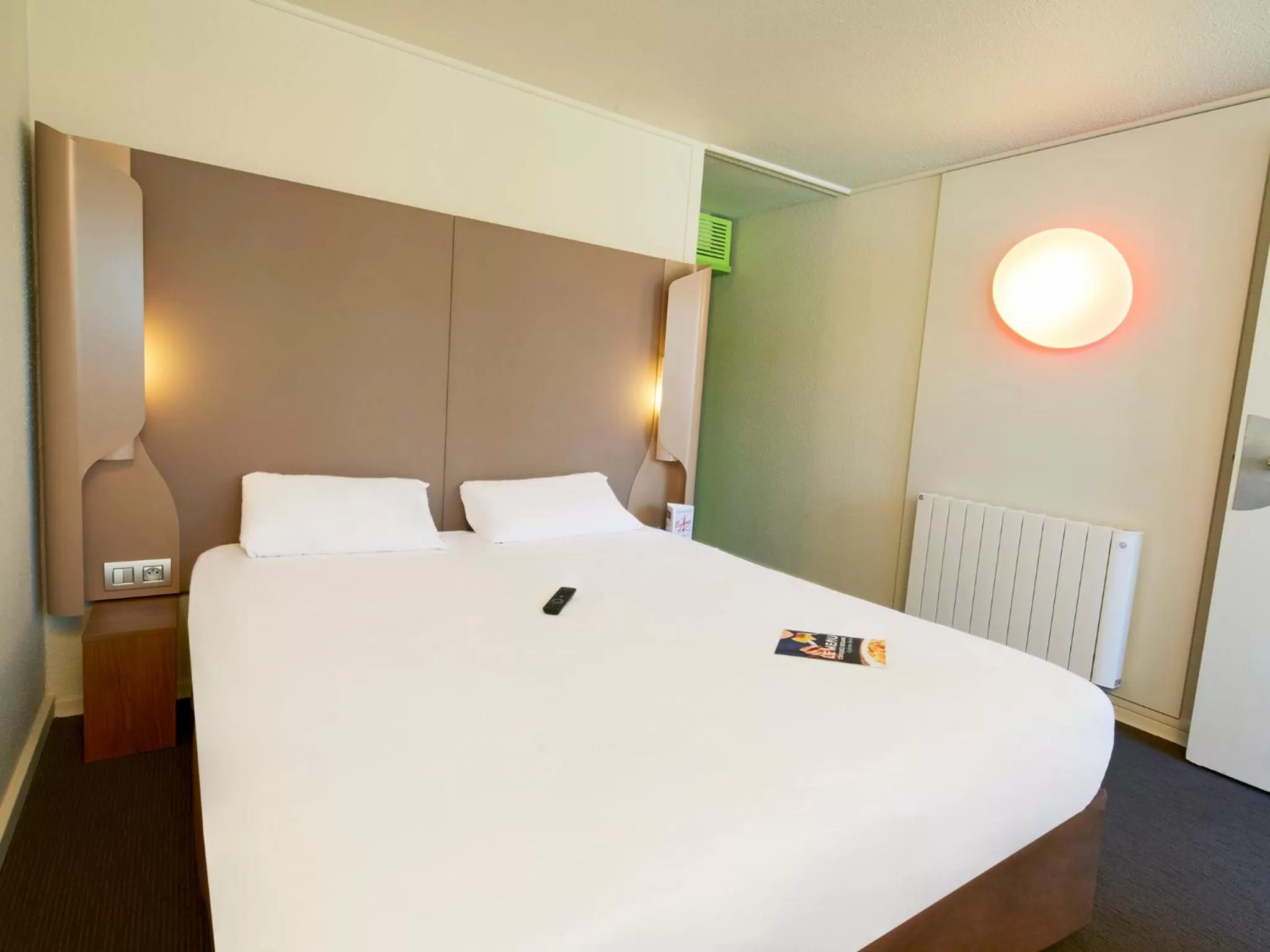 Standard Double Room in Campanile Dijon Sud - Marsannay