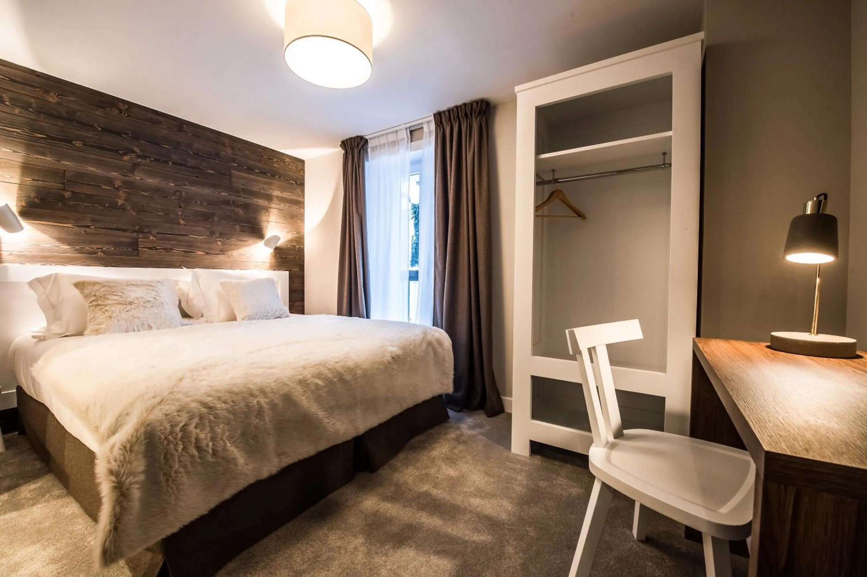 Superior Double Room in Chalet hôtel le Whymper