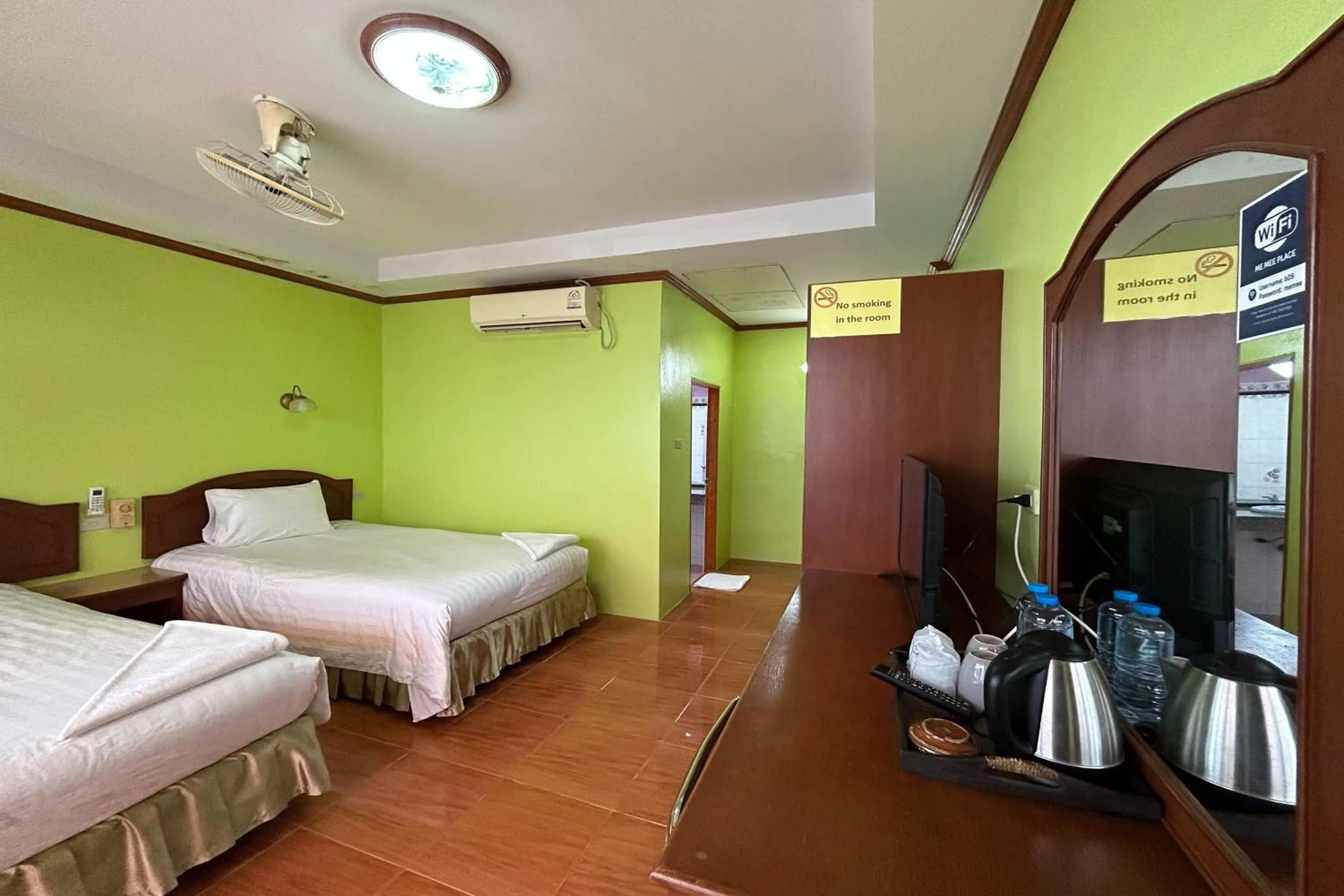 Standard Twin Room in Me Mee Place & Tour Krabi