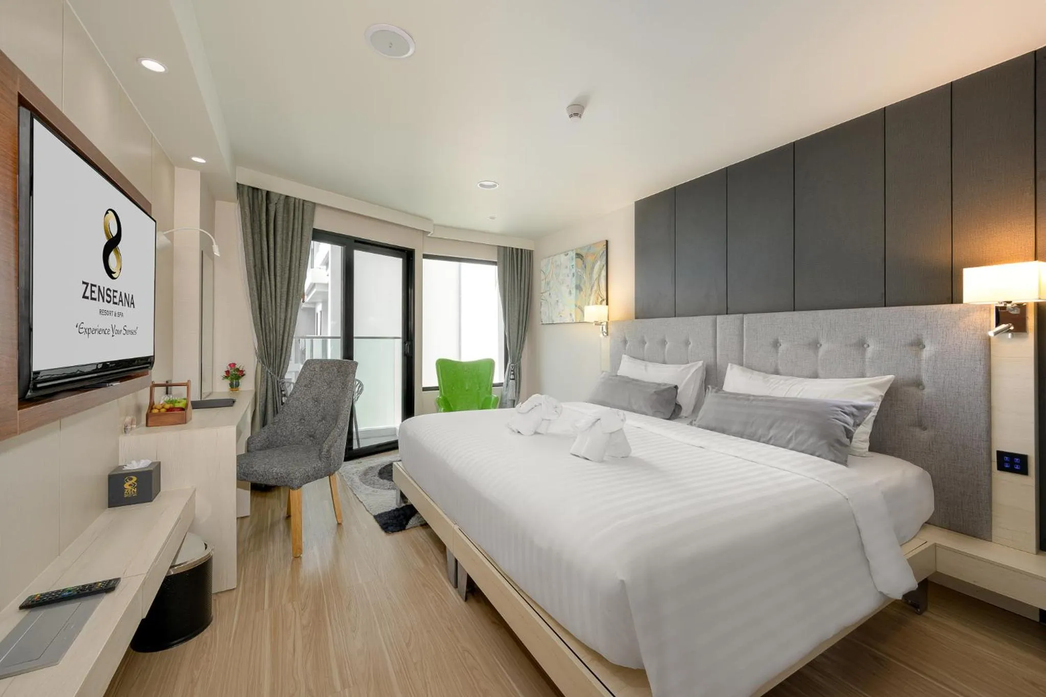 Deluxe Room in Zenseana Resort & Spa - Patong, Phuket