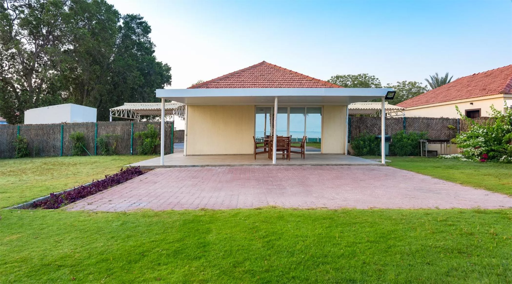 One-Bedroom Chalet in Barracuda Resort