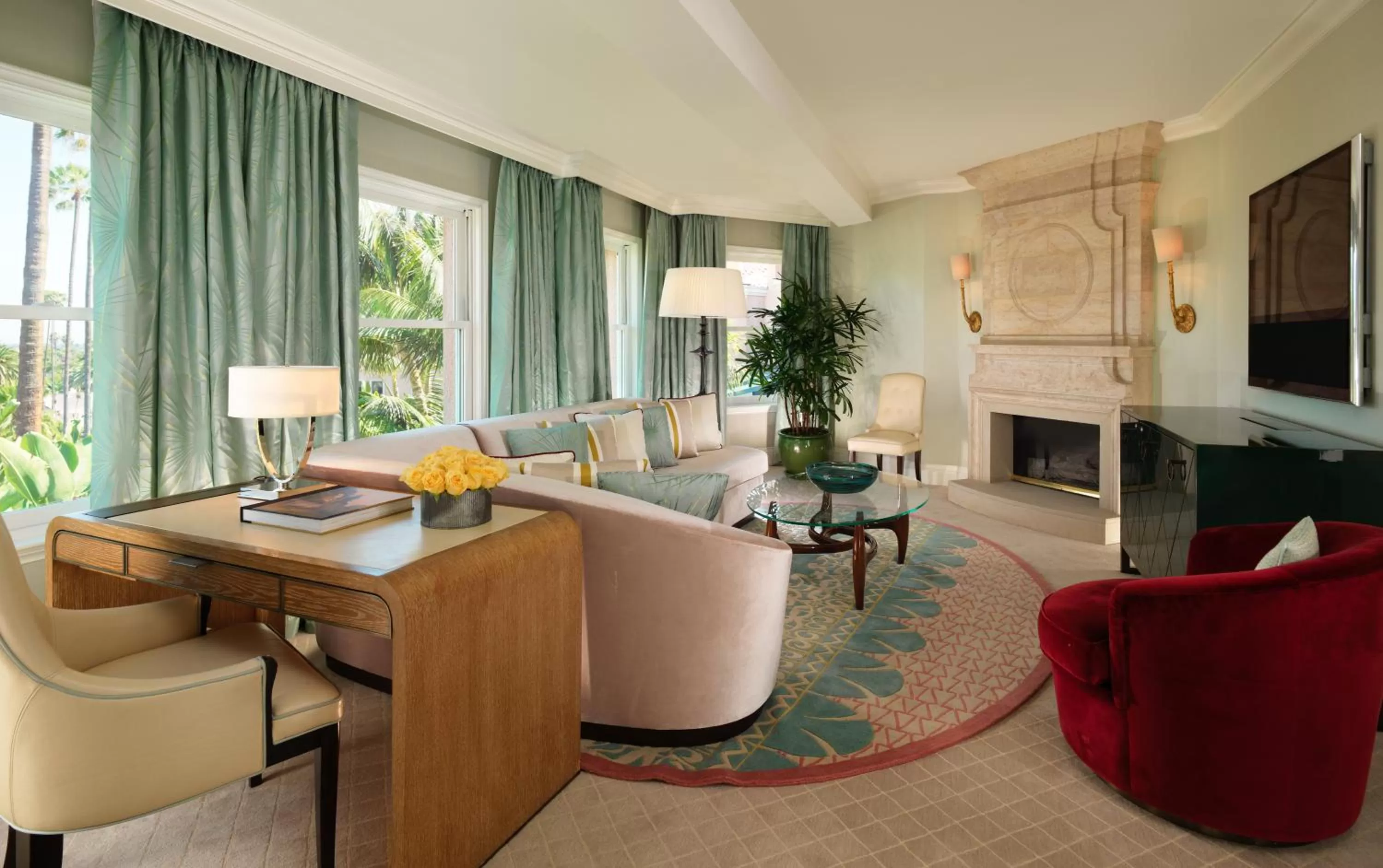 Beverly Hills Suite in The Beverly Hills Hotel - Dorchester Collection