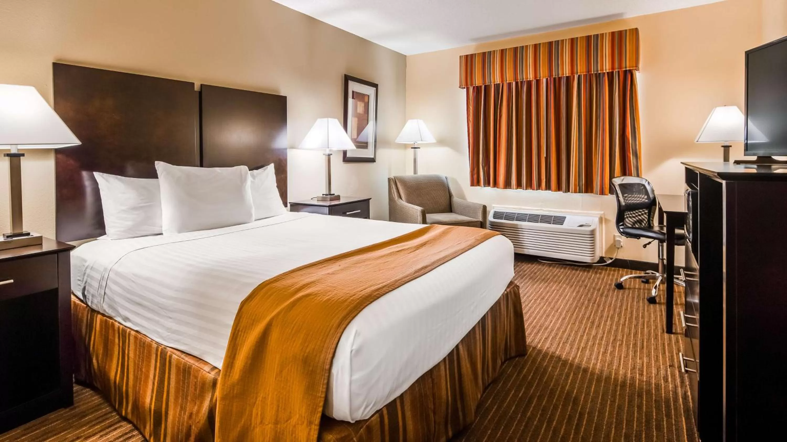 King Room - Non-Smoking in Best Western Muncie