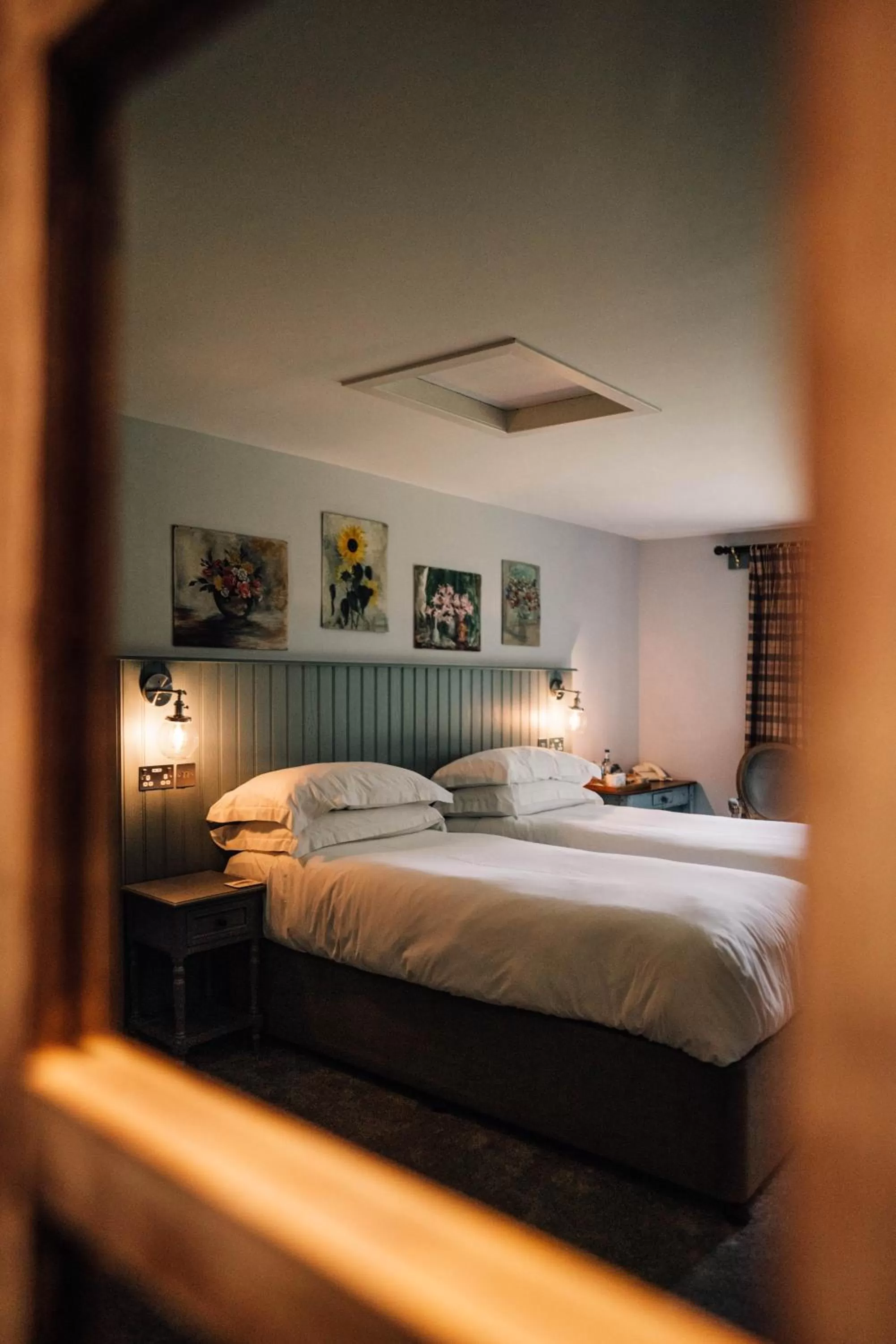 Superior Twin Room in Forss House