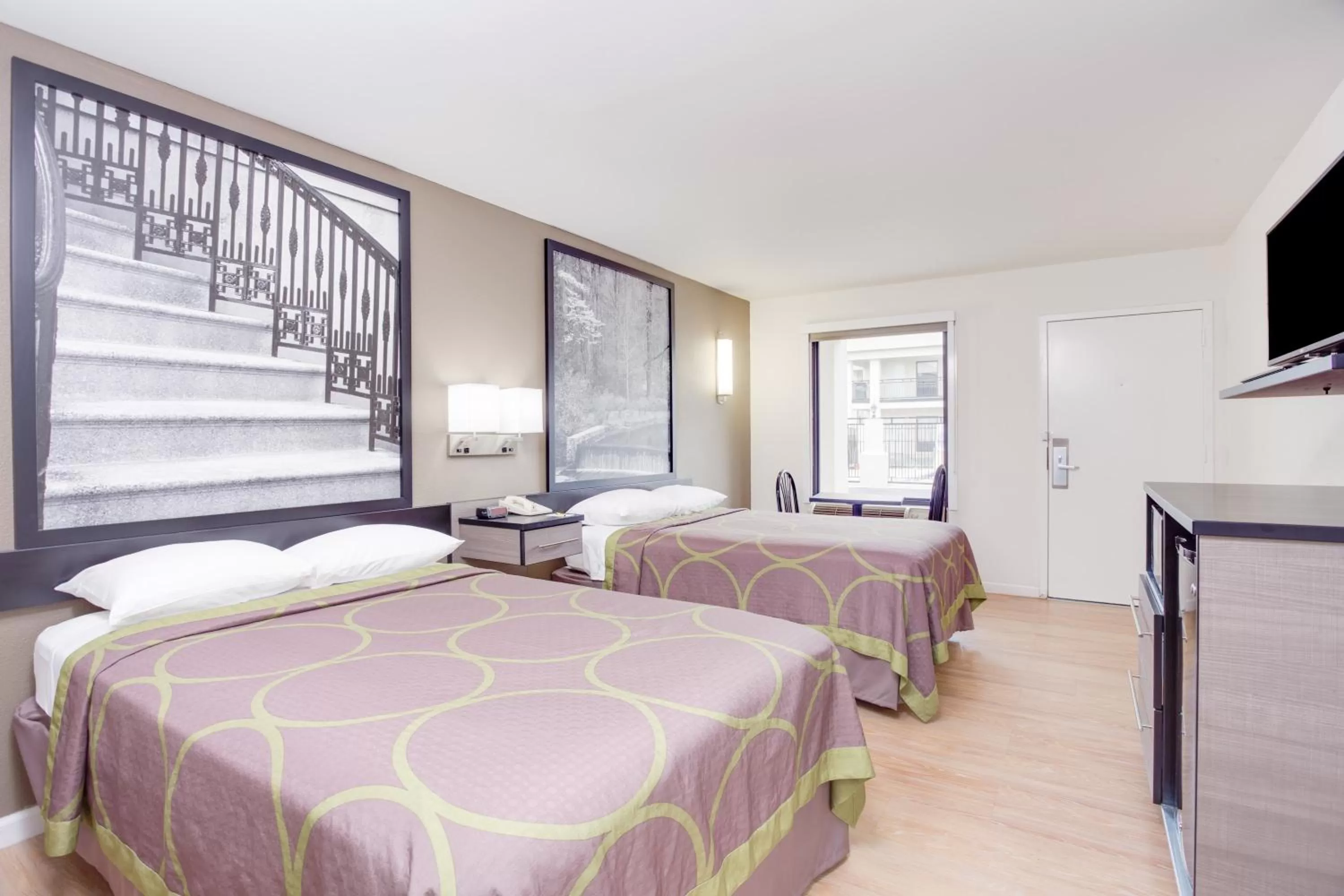 Queen Room with Two Queen Beds - Non-Smoking in Super 8 by Wyndham Dalton