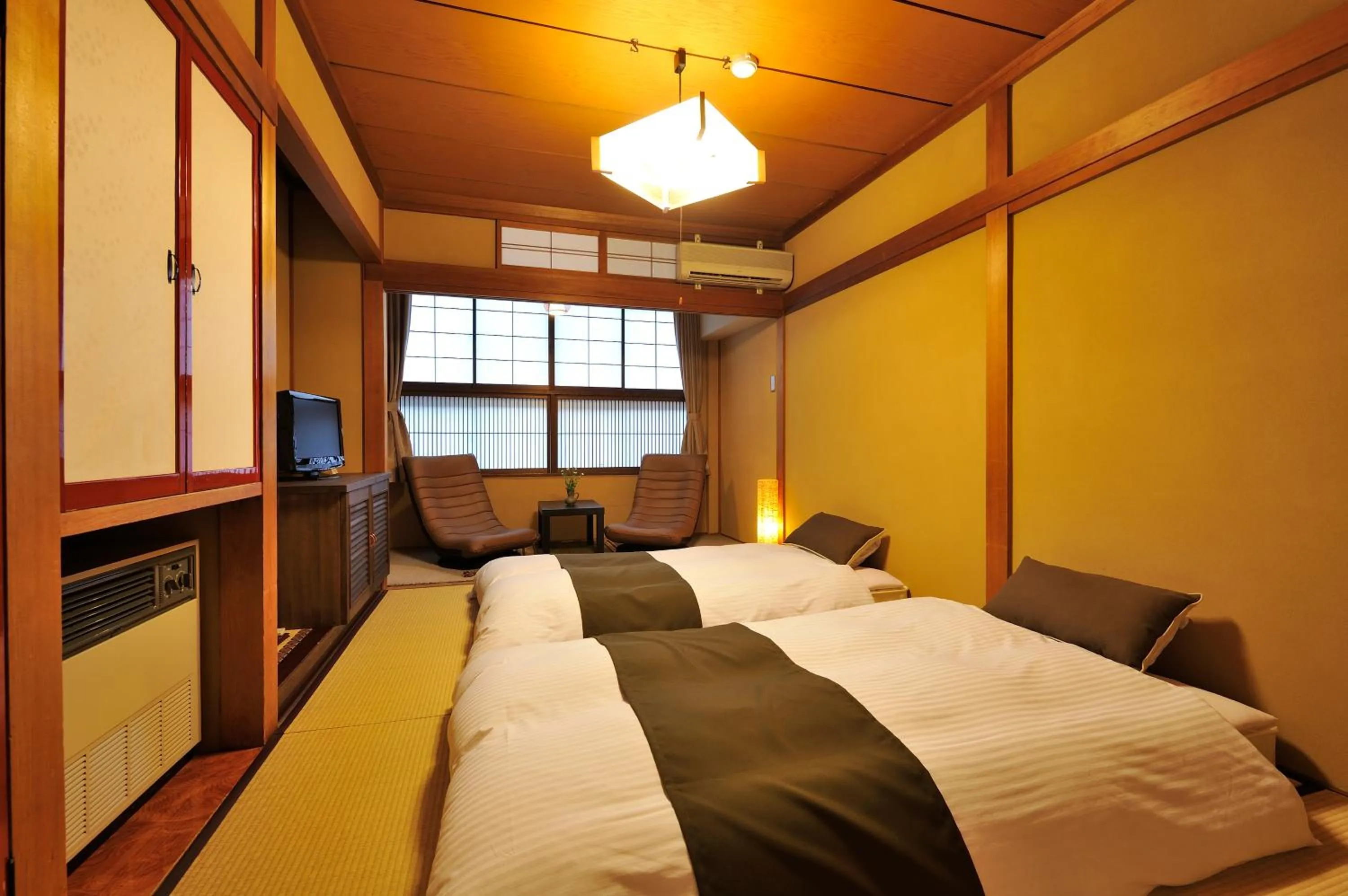 Superior Room with Tatami Area and Private Bathroom and Private Toilet  - single occupancy - Non Smoking in Hida Takayama Hodakaso Yamano Iori