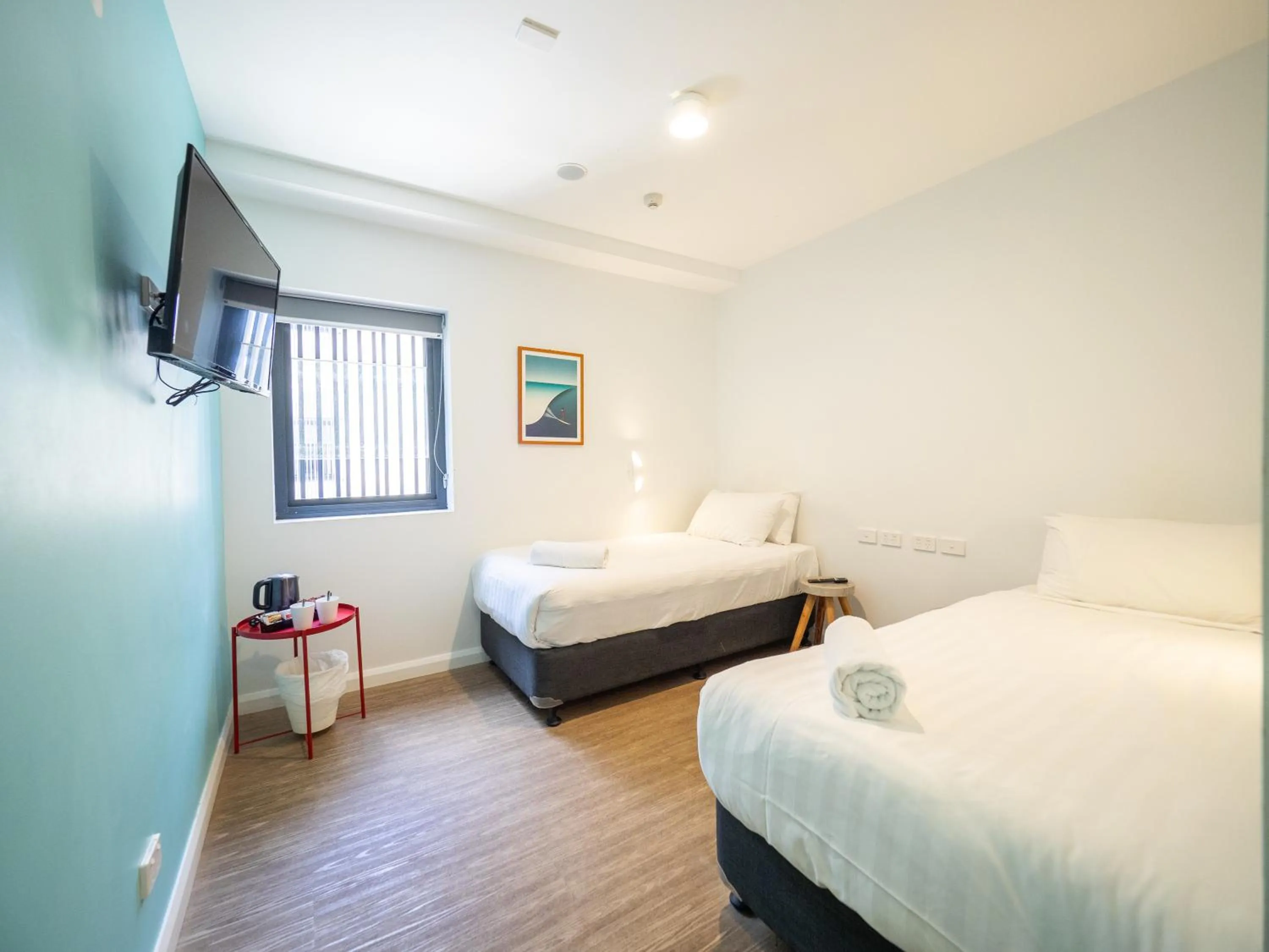 Twin Room with Ensuite in YHA Byron Bay