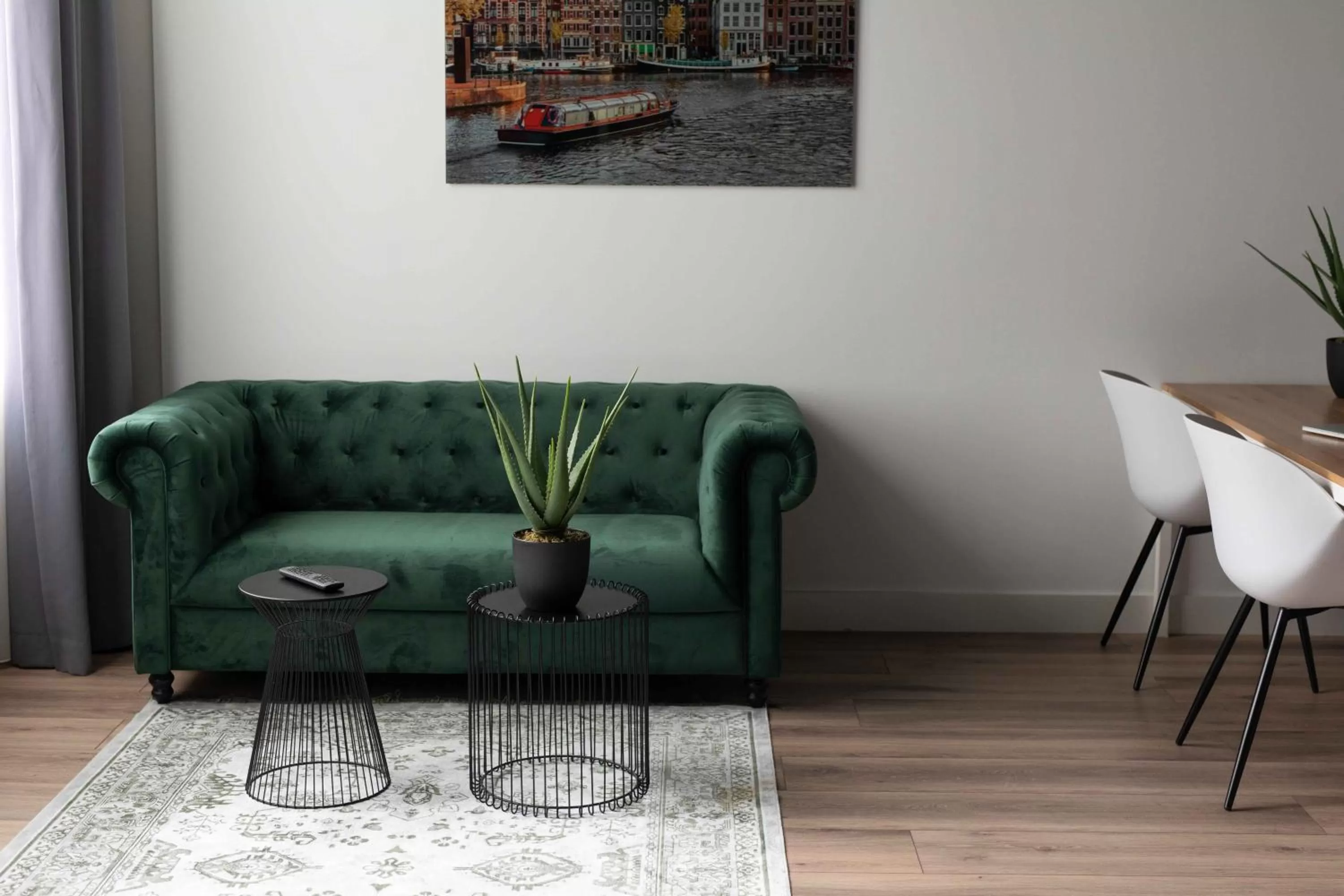 Deluxe Apartment in Hotel2Stay