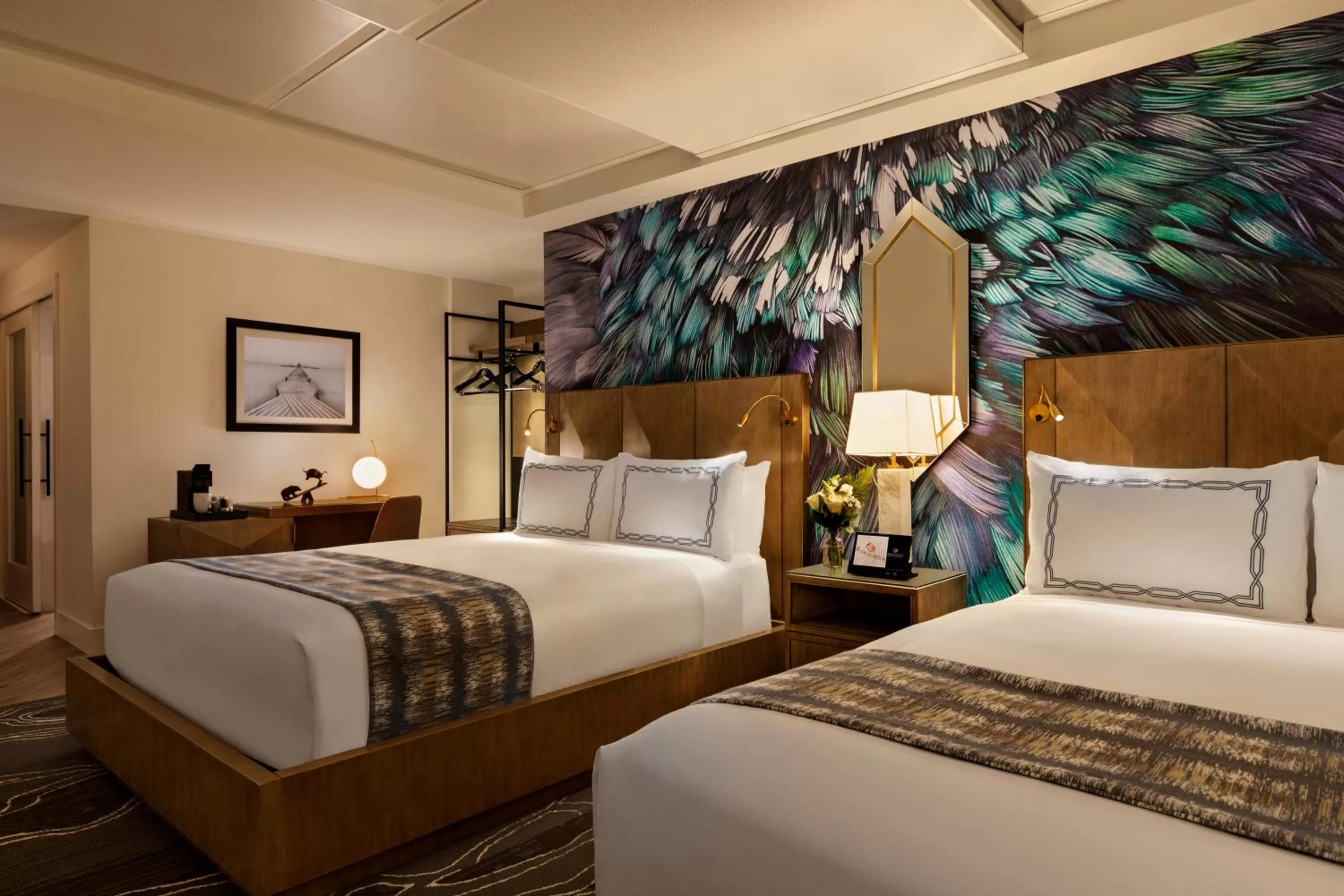 Deluxe Queen Room with Two Queen Beds in EXchange Hotel Vancouver