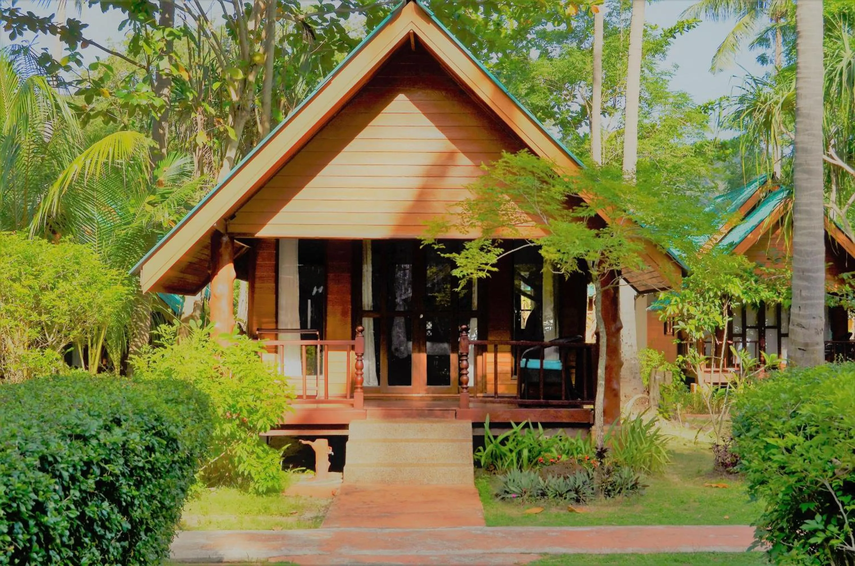Deluxe Villa in Sayang Beach Resort Koh Lanta